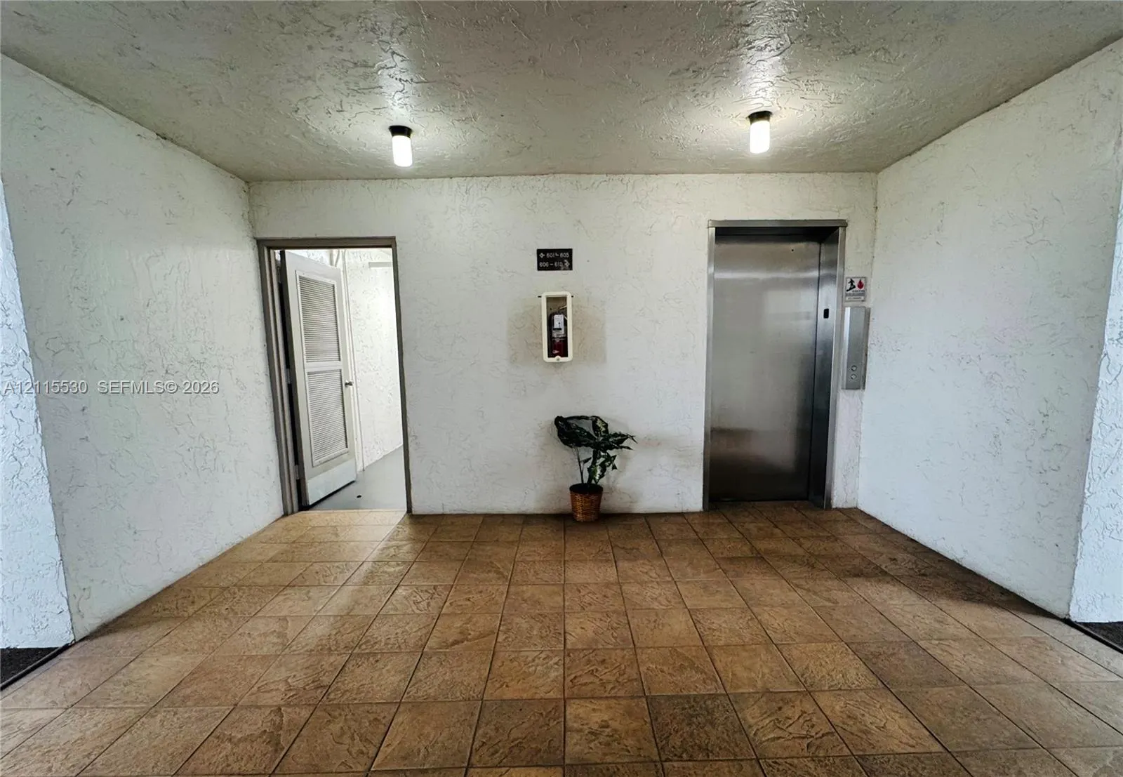 3100 W Rolling Hills Circle #603