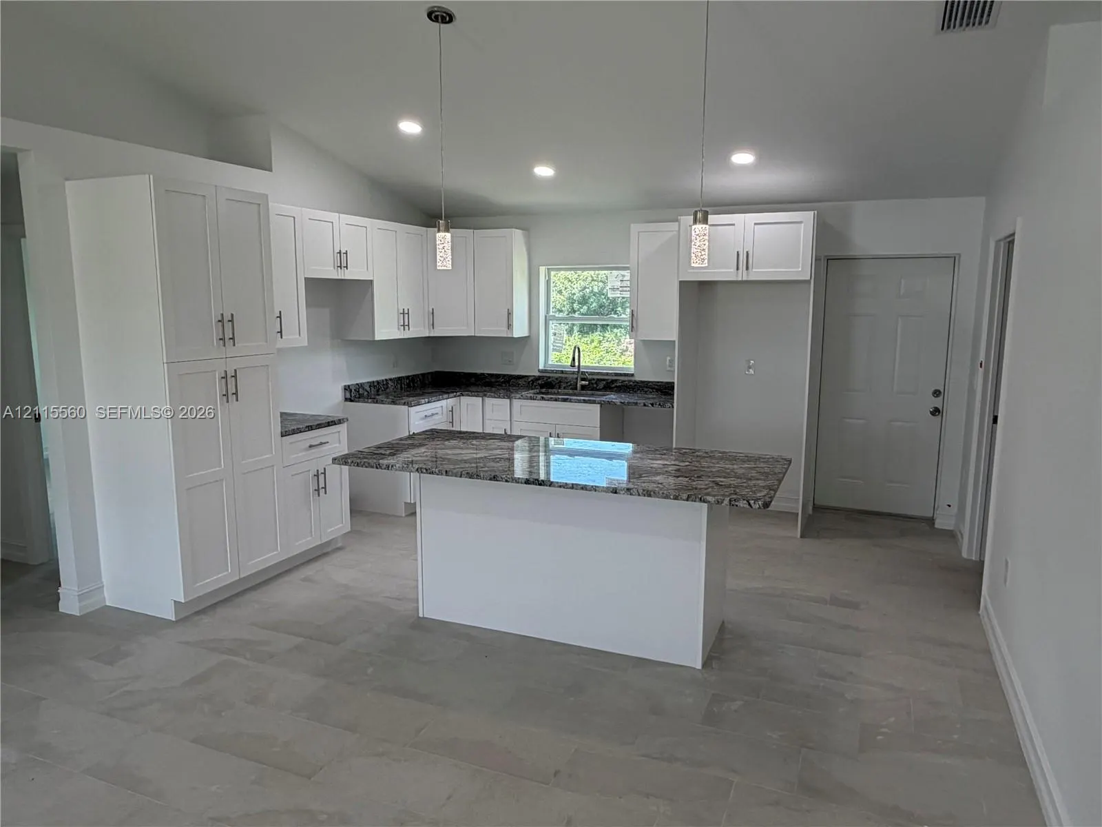 105 Concord Loop