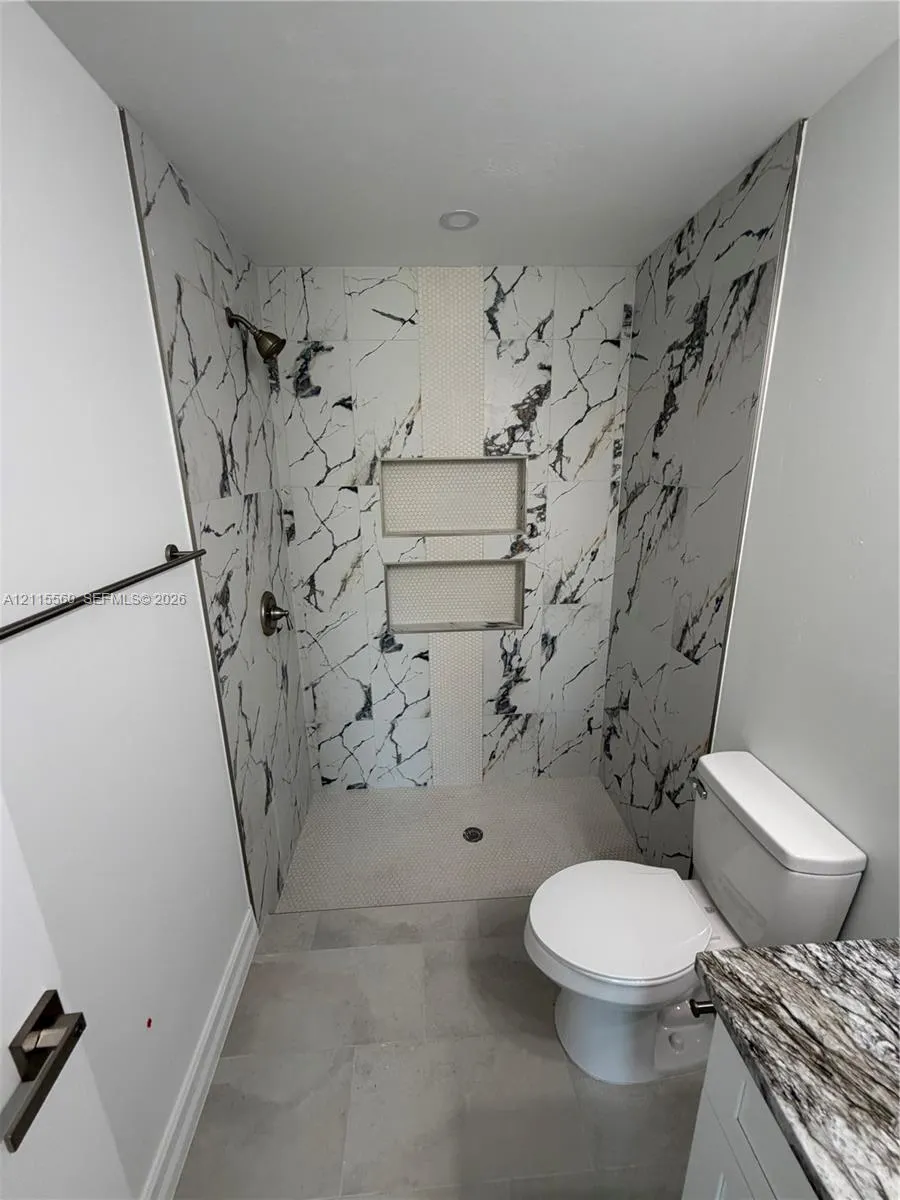 105 Concord Loop