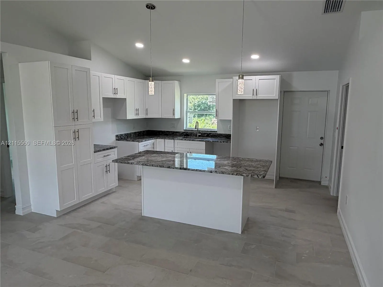 105 Concord Loop
