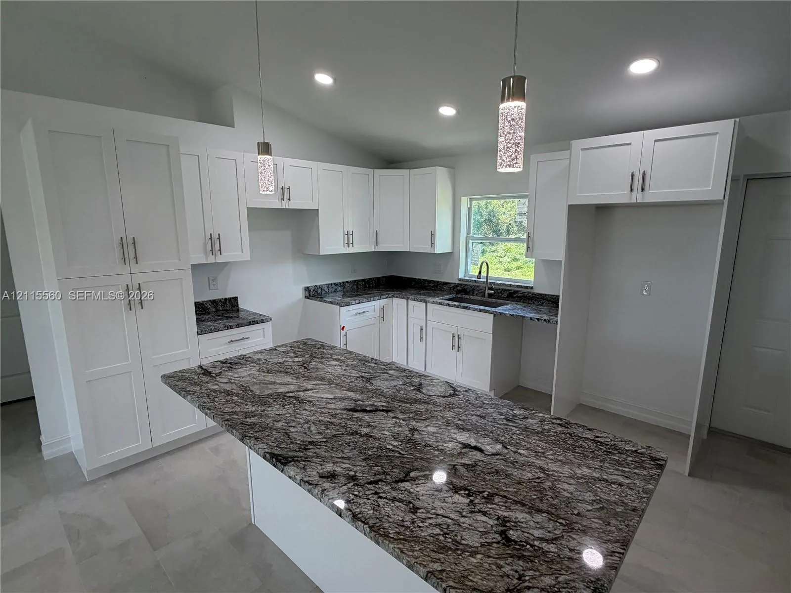 105 Concord Loop