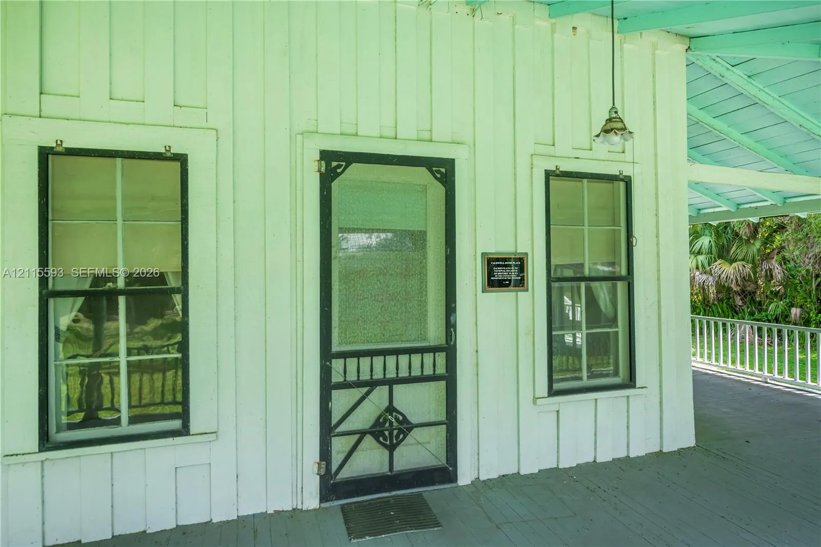 160 Curry Street