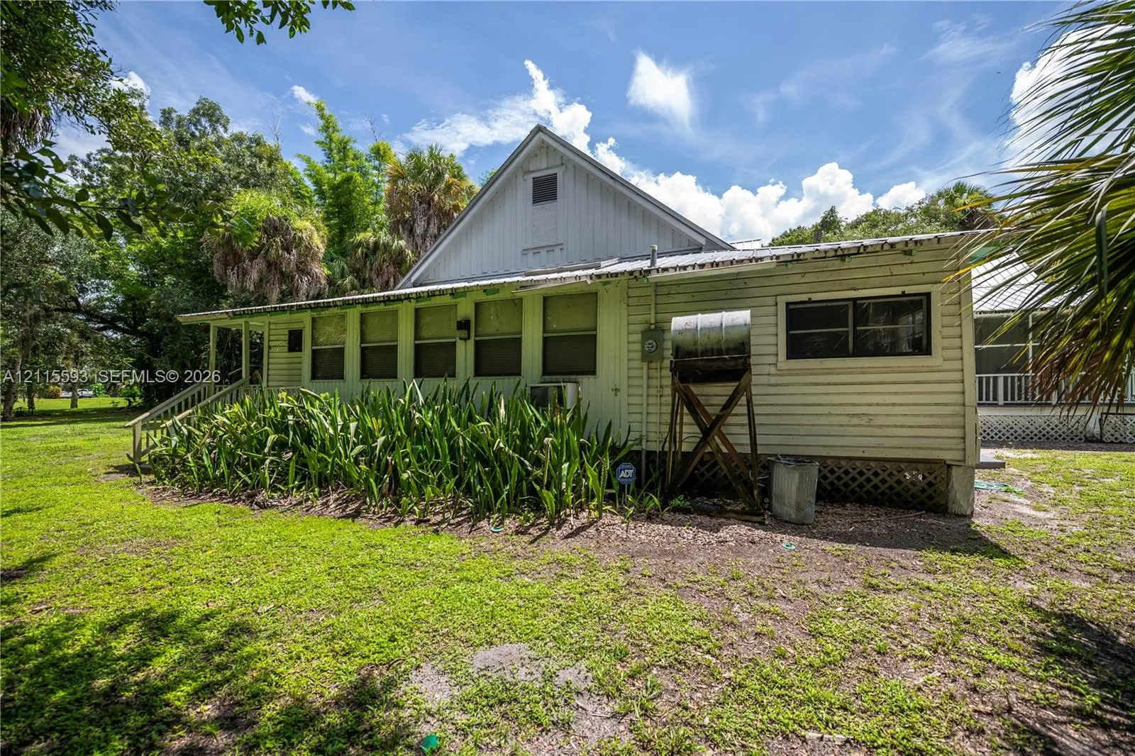 160 Curry Street