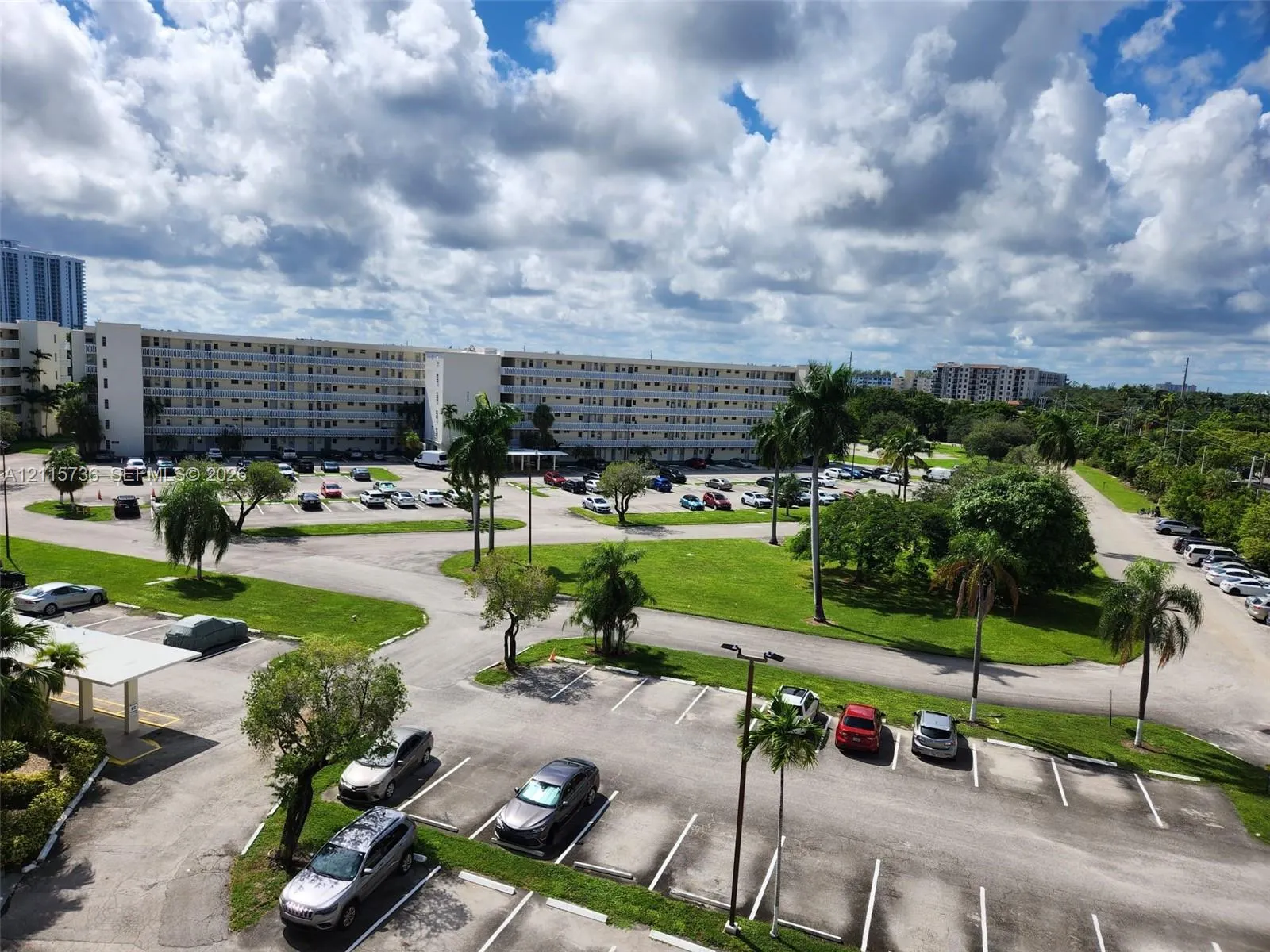 2861 Leonard Drive #F605