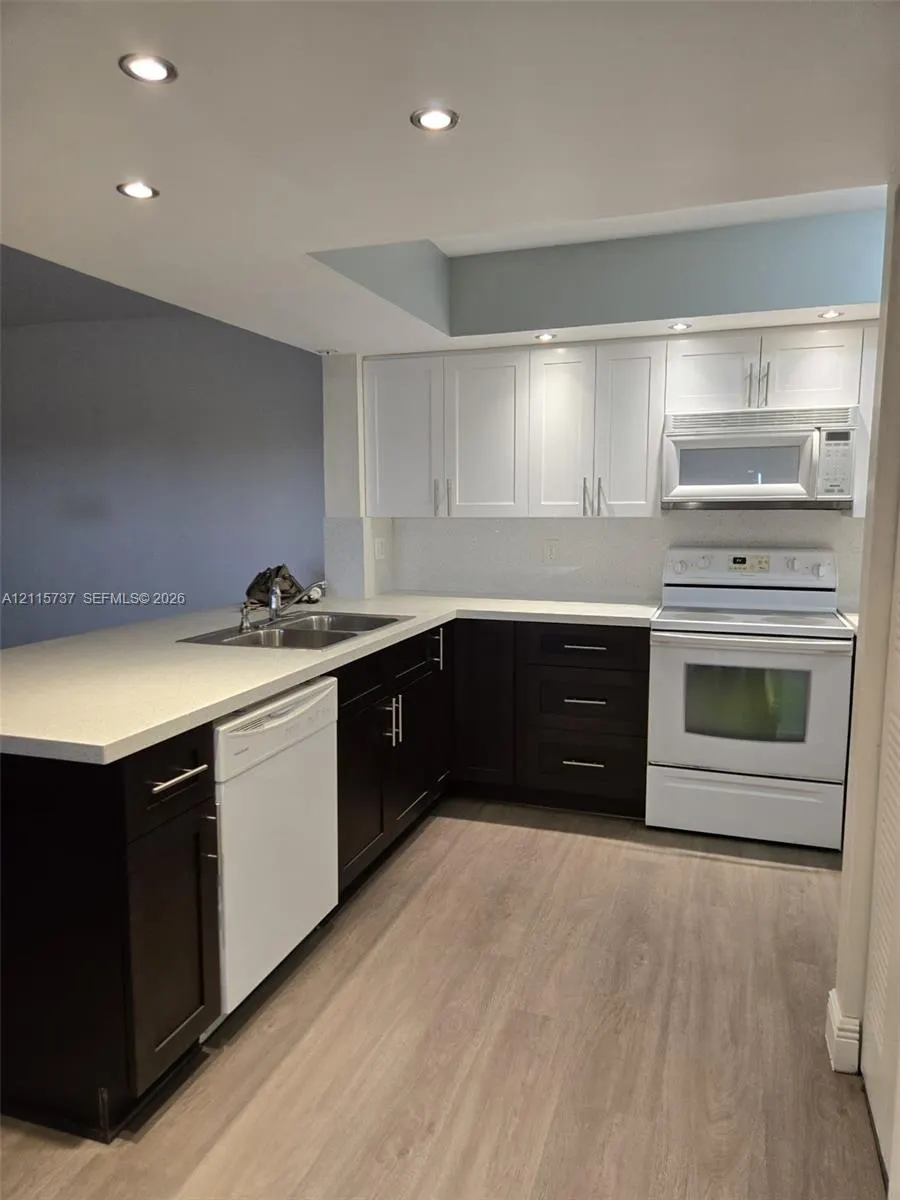18810 NW 57th Avenue #307
