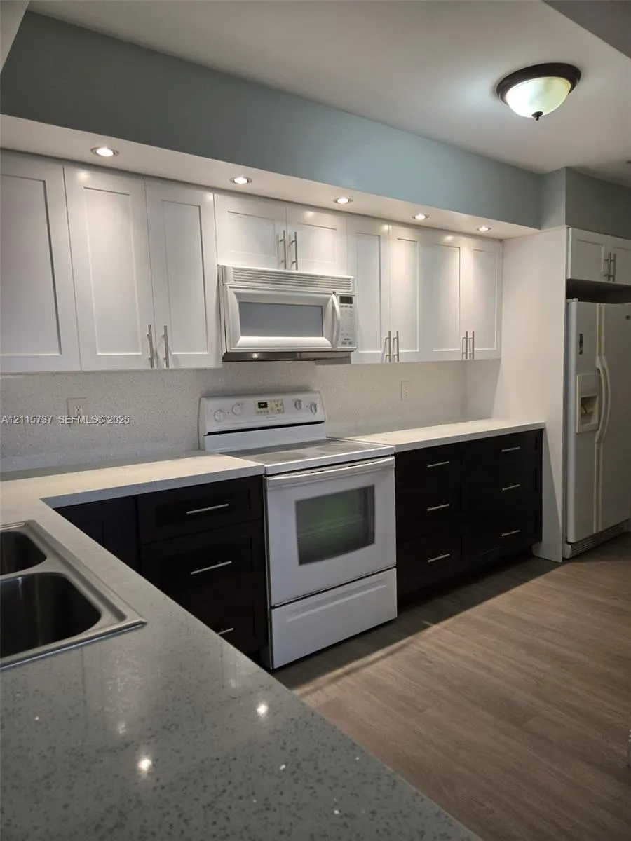18810 NW 57th Avenue #307