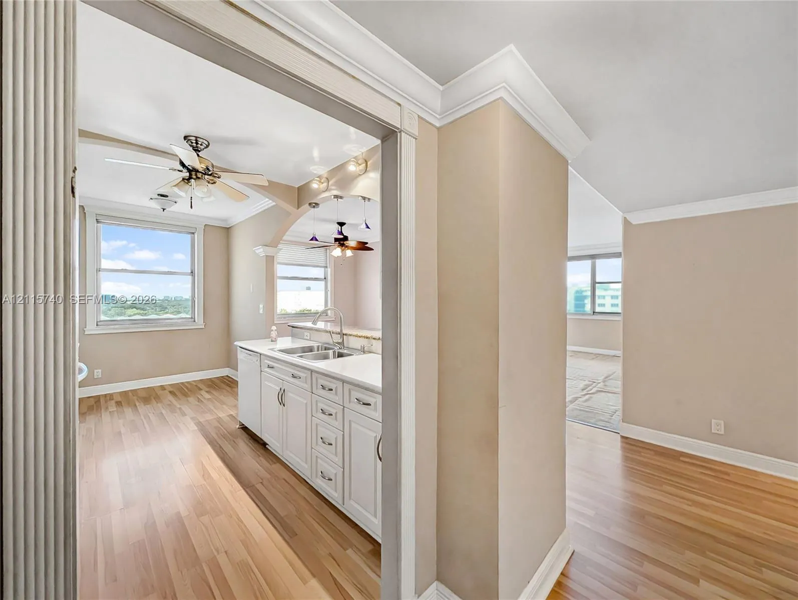 4330 Hillcrest Drive #1019