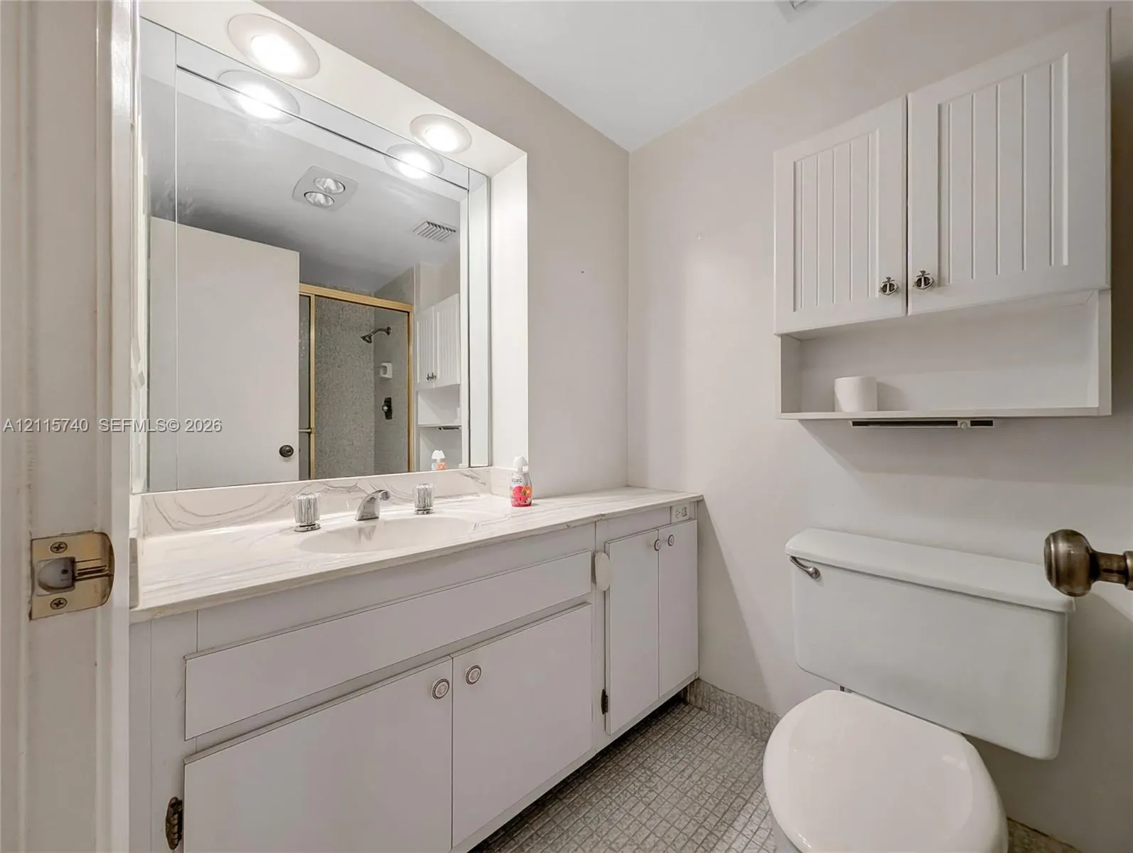 4330 Hillcrest Drive #1019