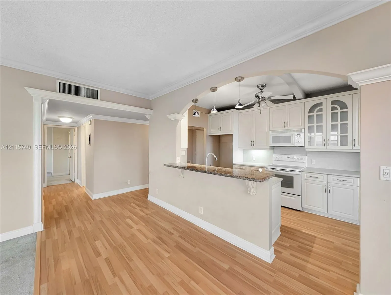 4330 Hillcrest Drive #1019