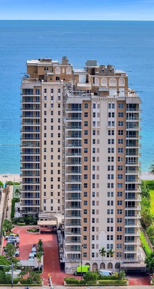 1920 S Ocean Drive #16B