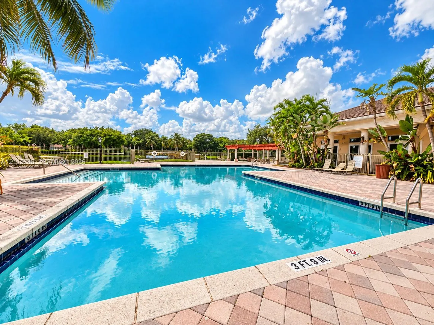 2494 Centergate Drive #202