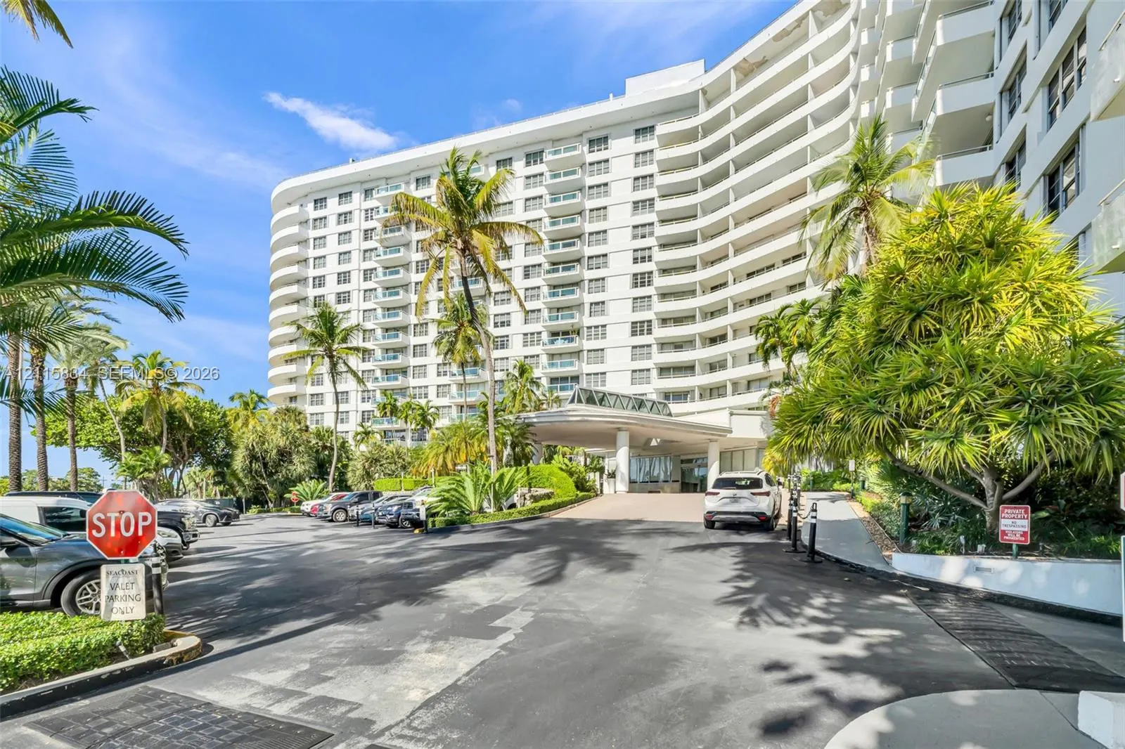 5161 Collins Avenue #1717