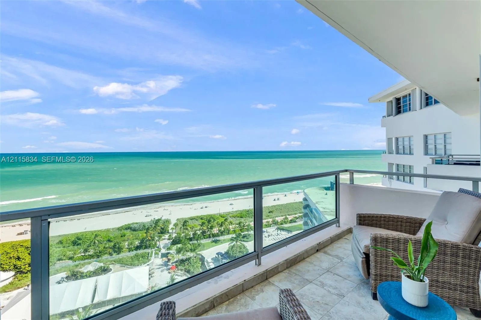5161 Collins Avenue #1717