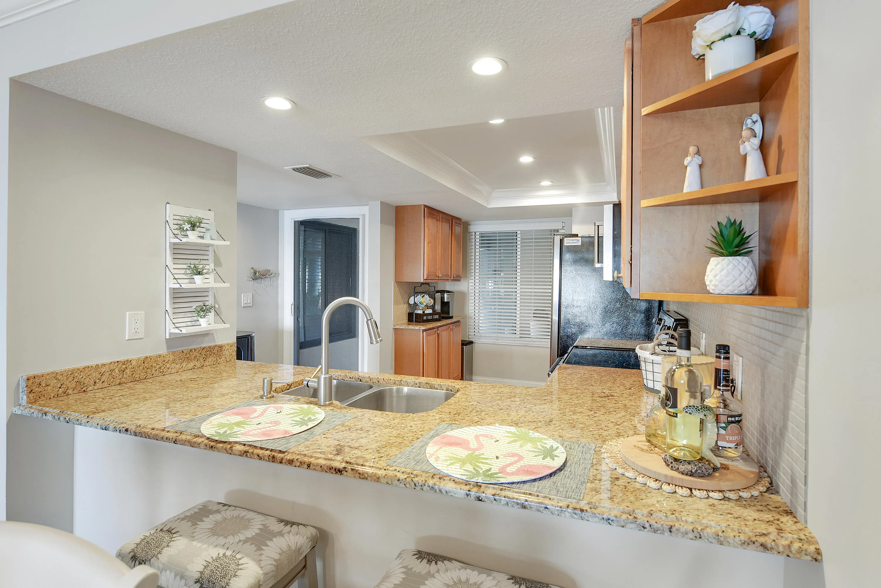 4440 NE Sandpebble Trace #104