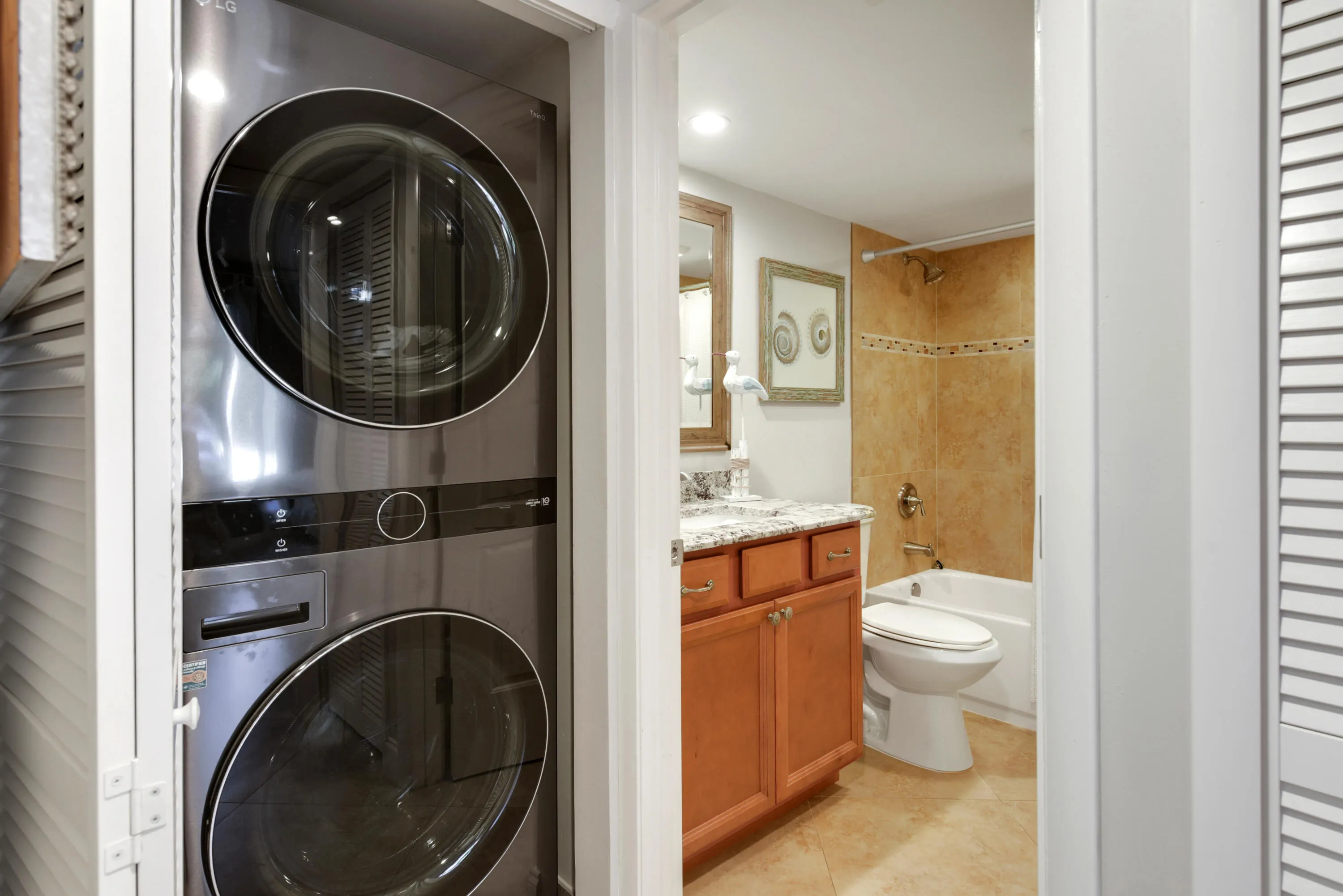 4440 NE Sandpebble Trace #104