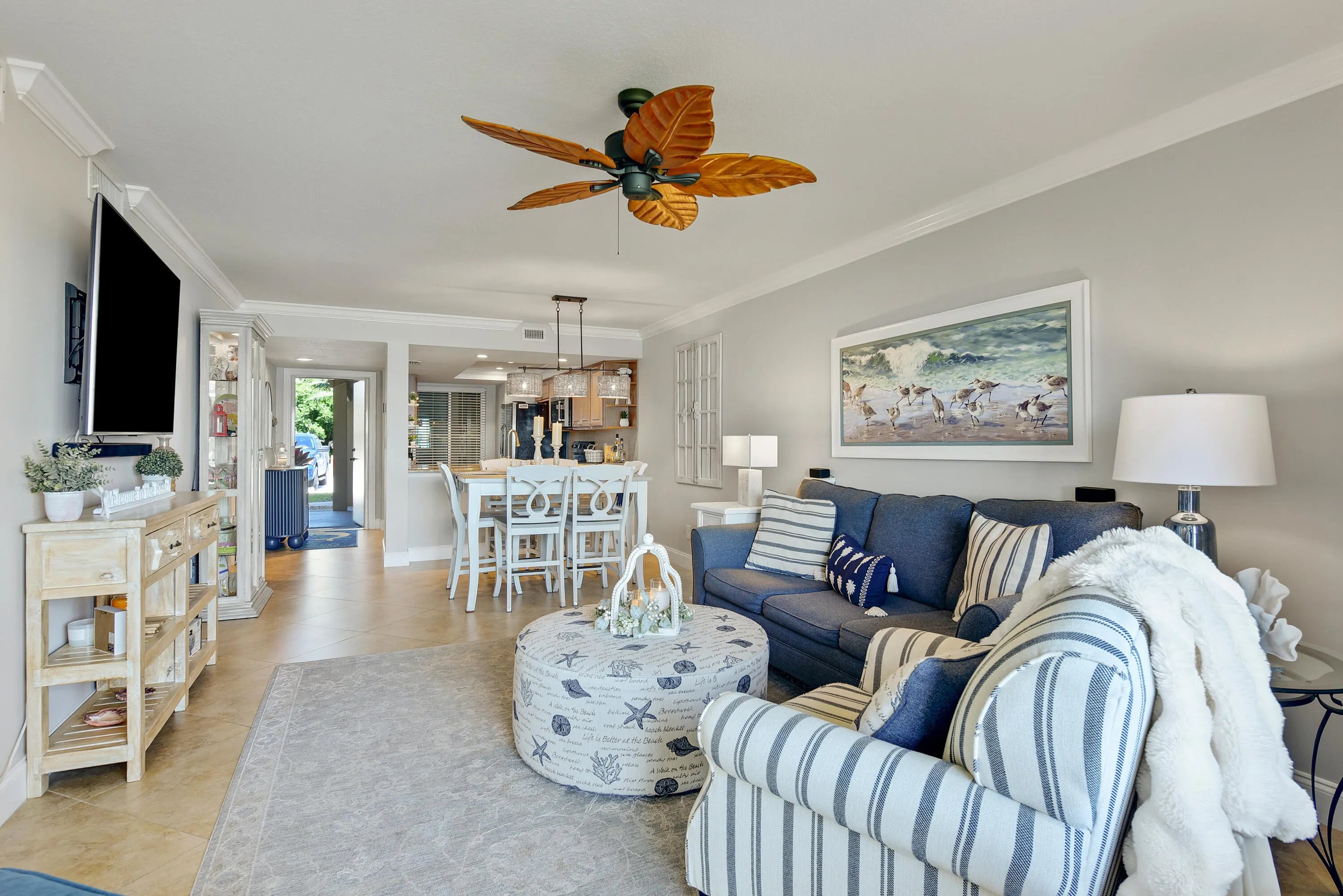 4440 NE Sandpebble Trace #104