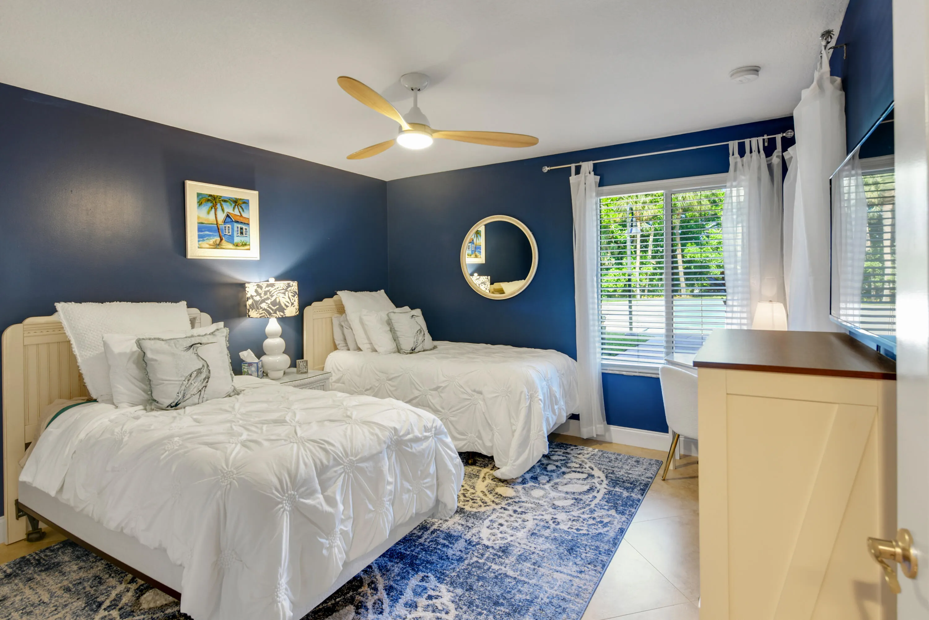 4440 NE Sandpebble Trace #104