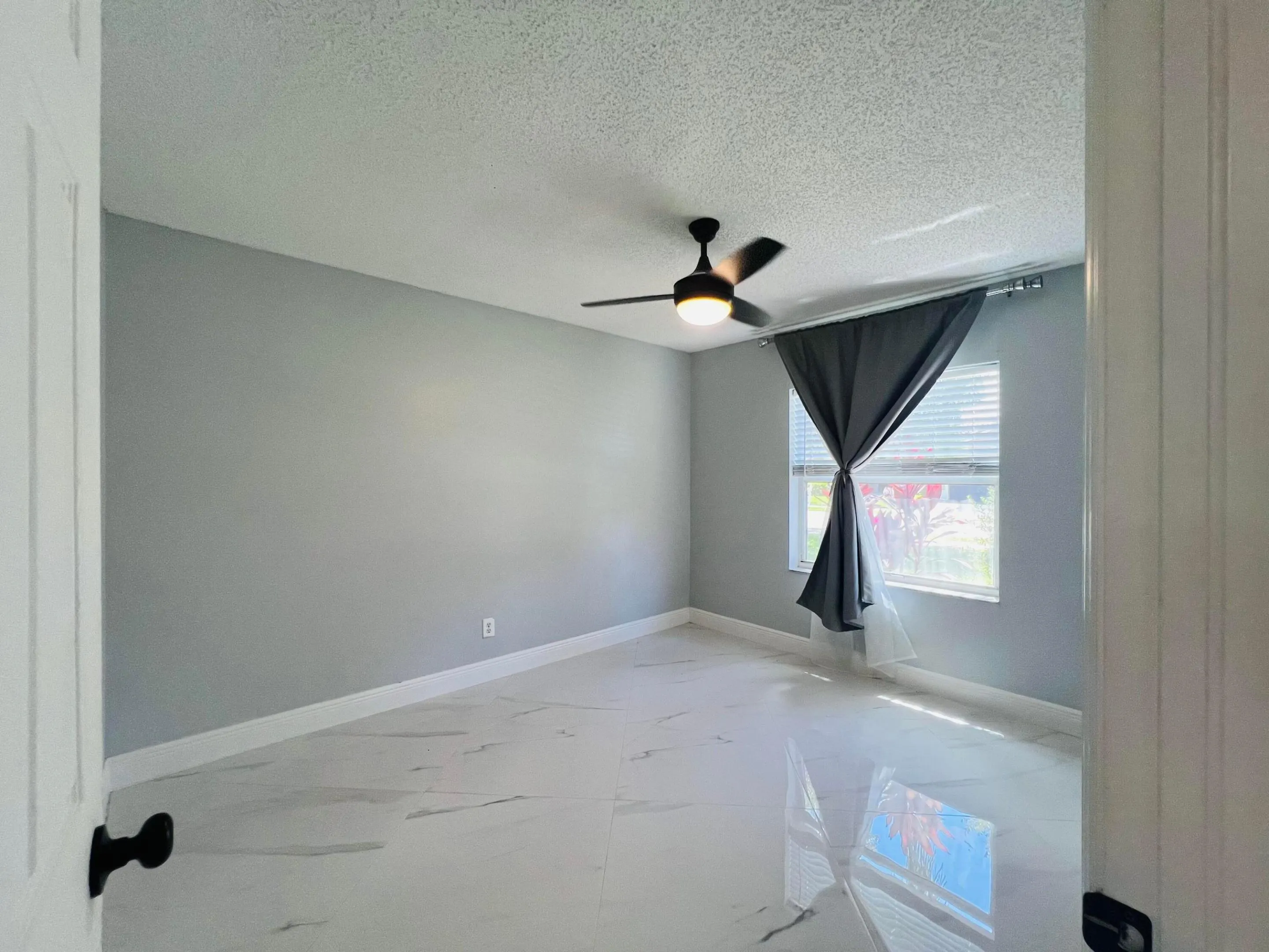 12623 SW 8th Court