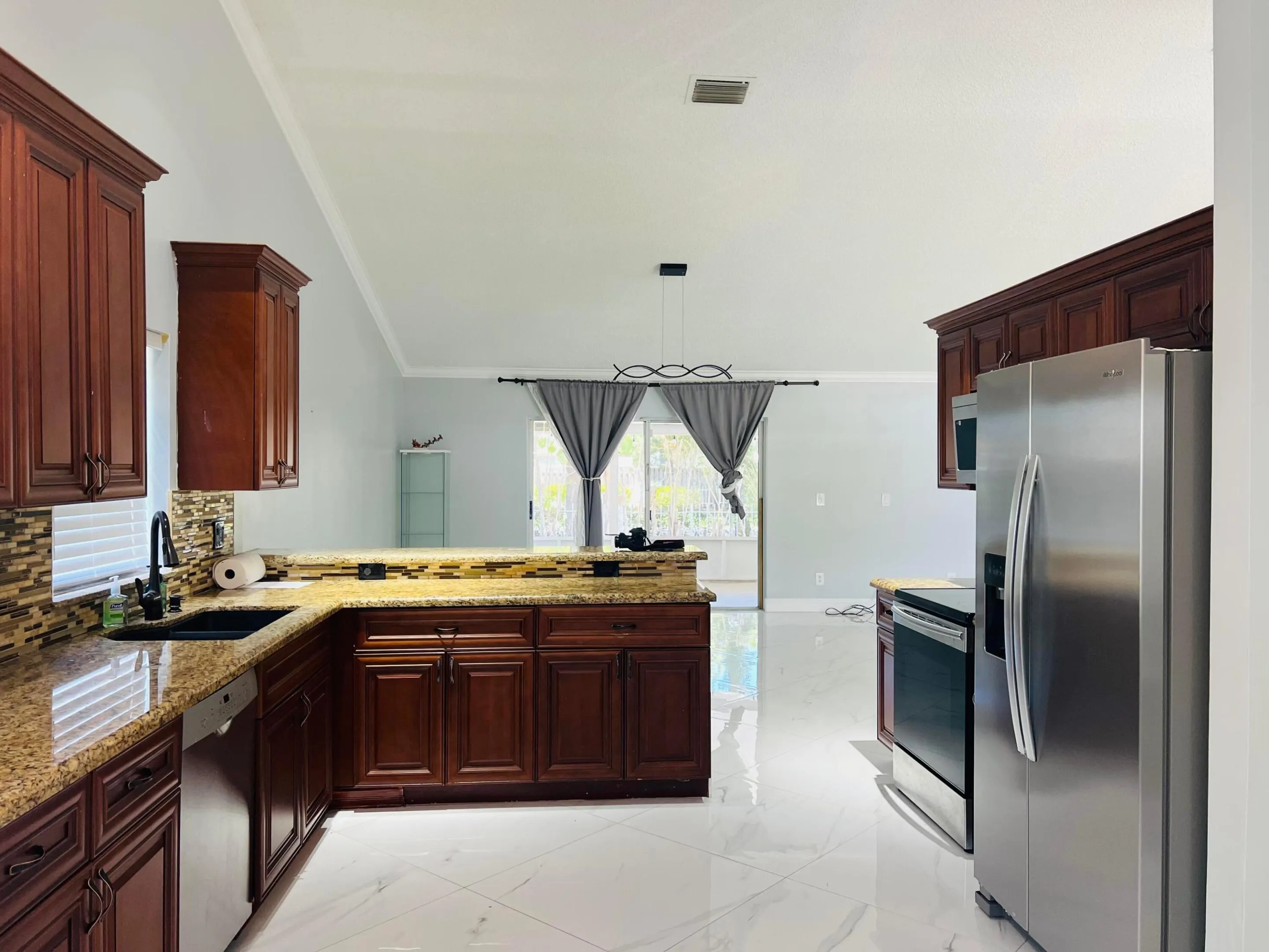 12623 SW 8th Court