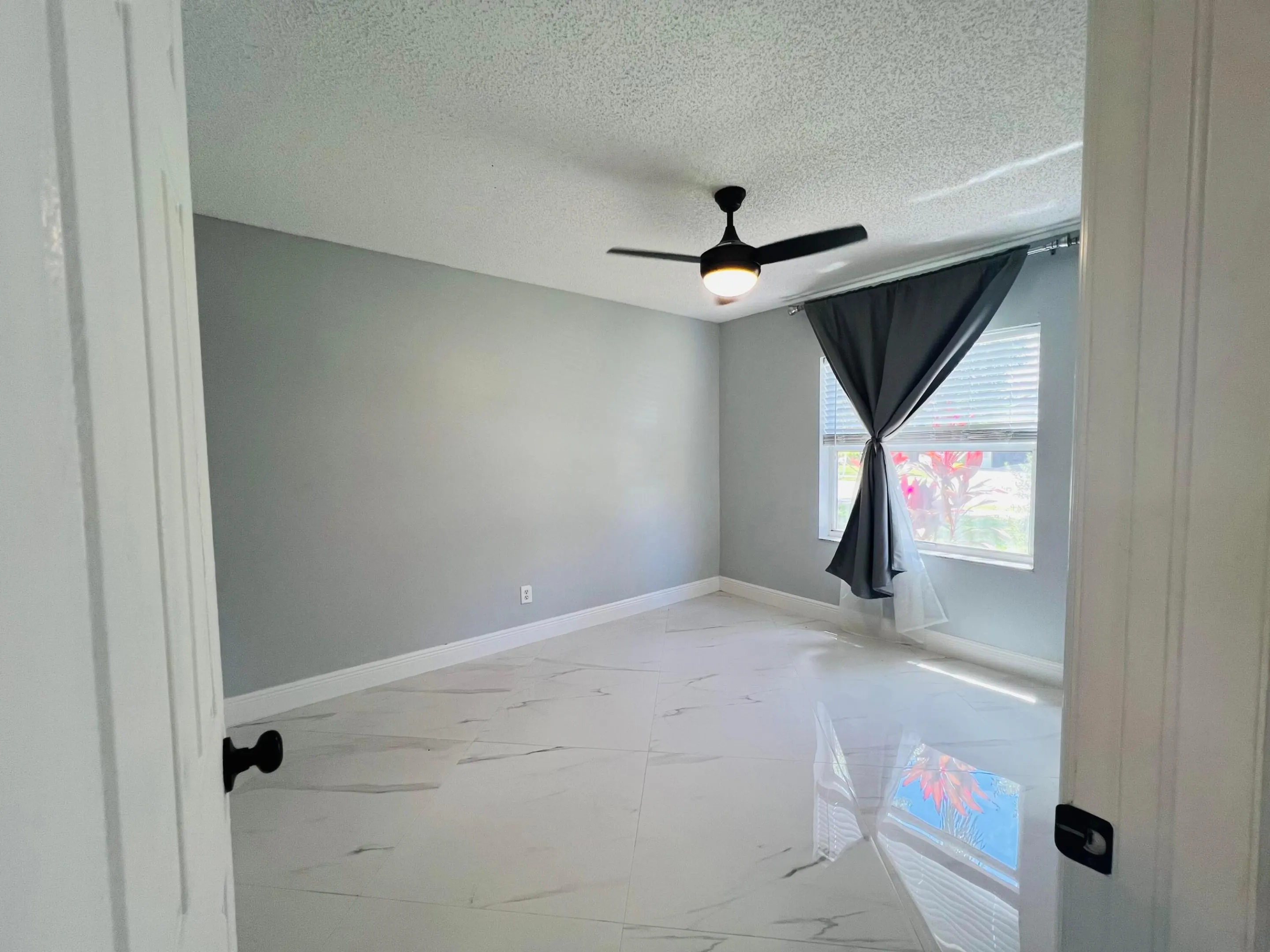 12623 SW 8th Court