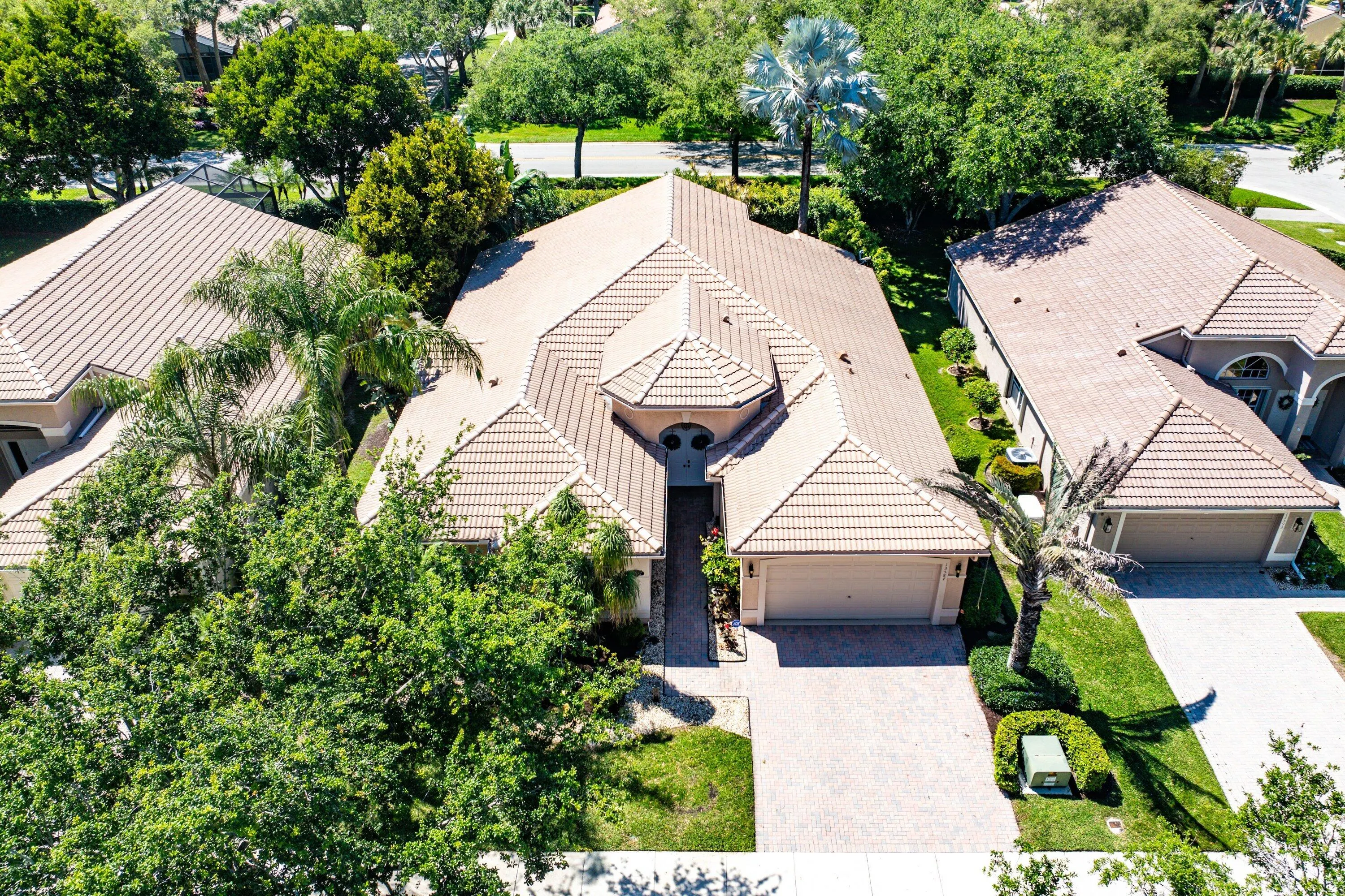 13587 Barcelona Lake Circle