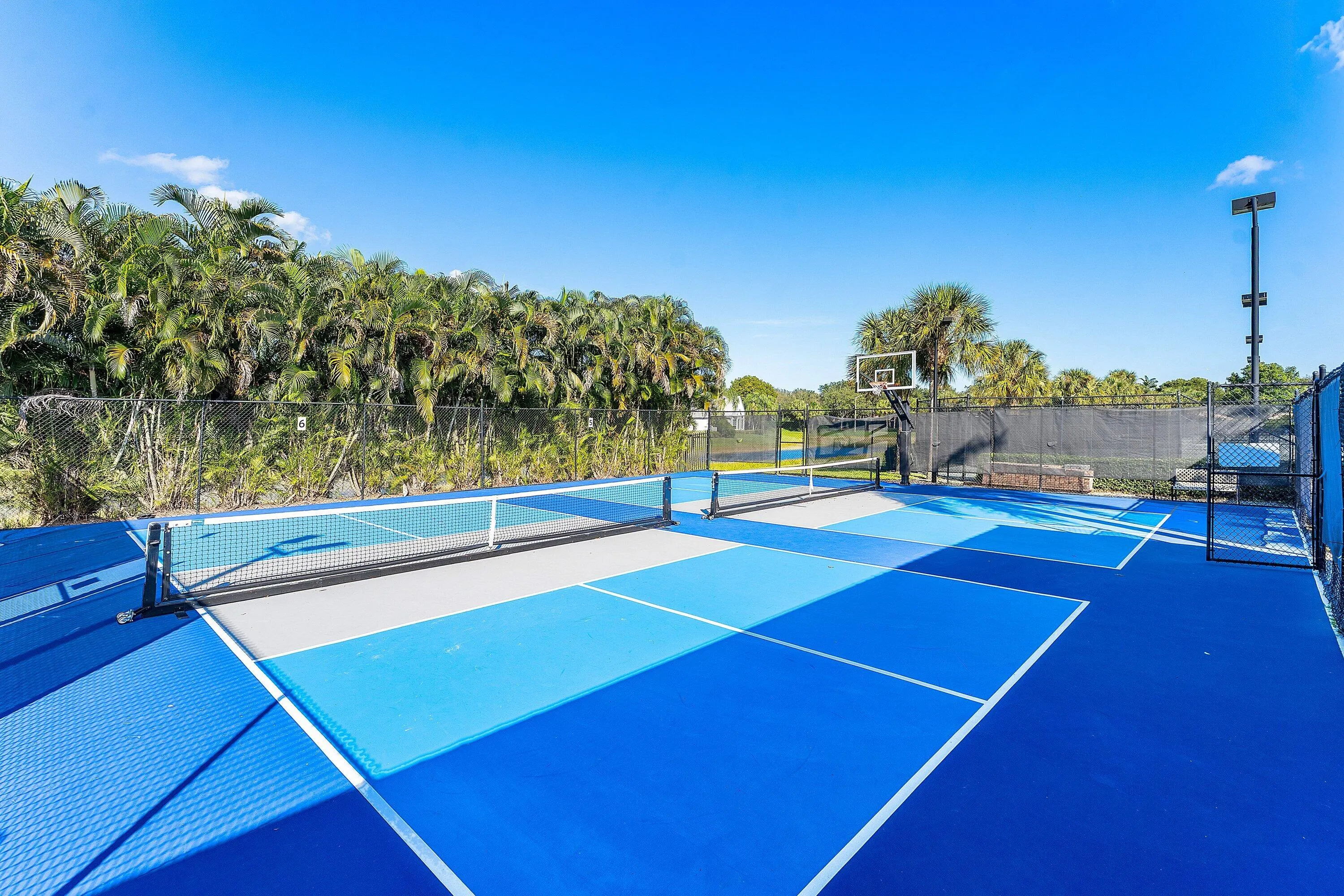 13587 Barcelona Lake Circle