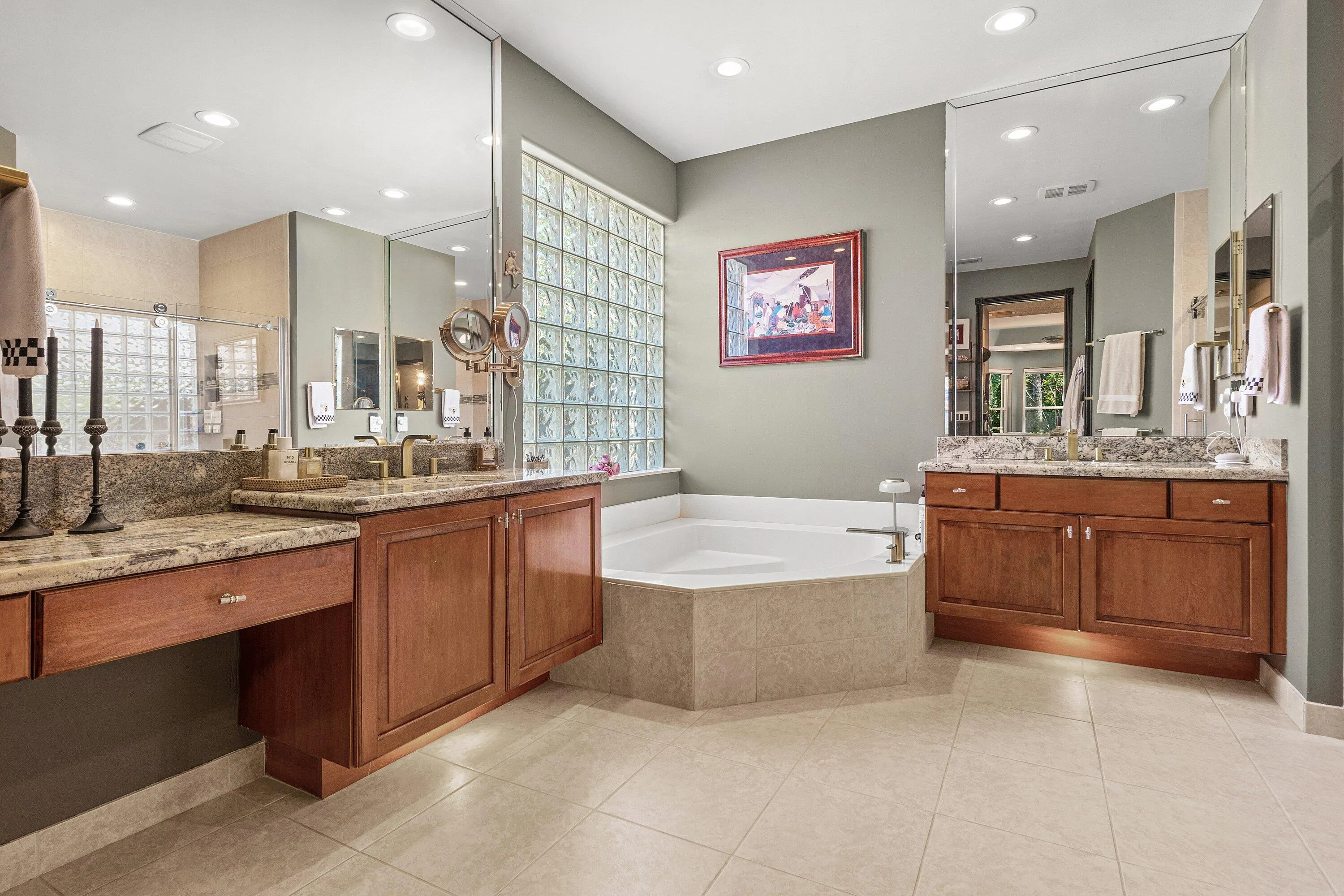 13587 Barcelona Lake Circle