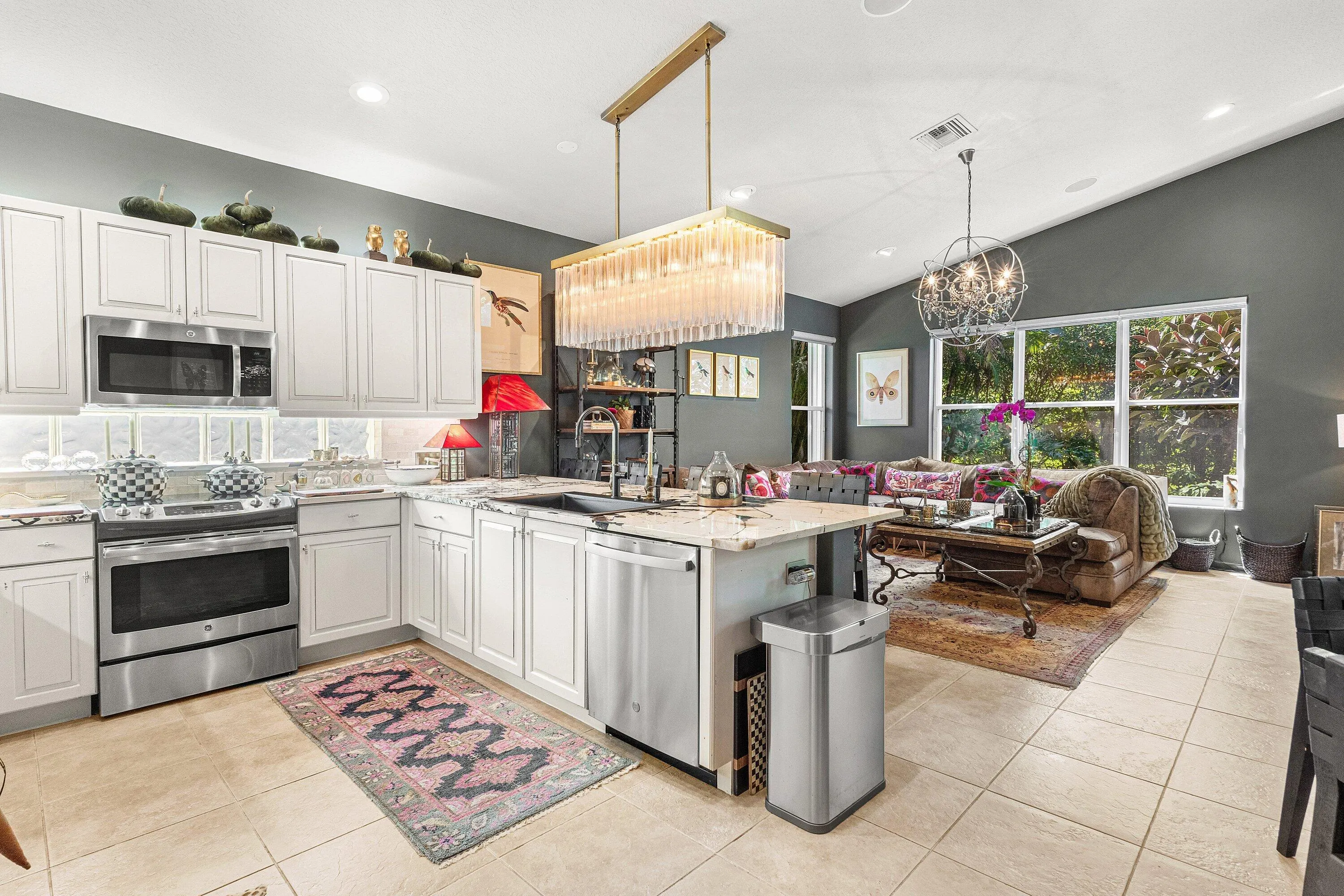 13587 Barcelona Lake Circle
