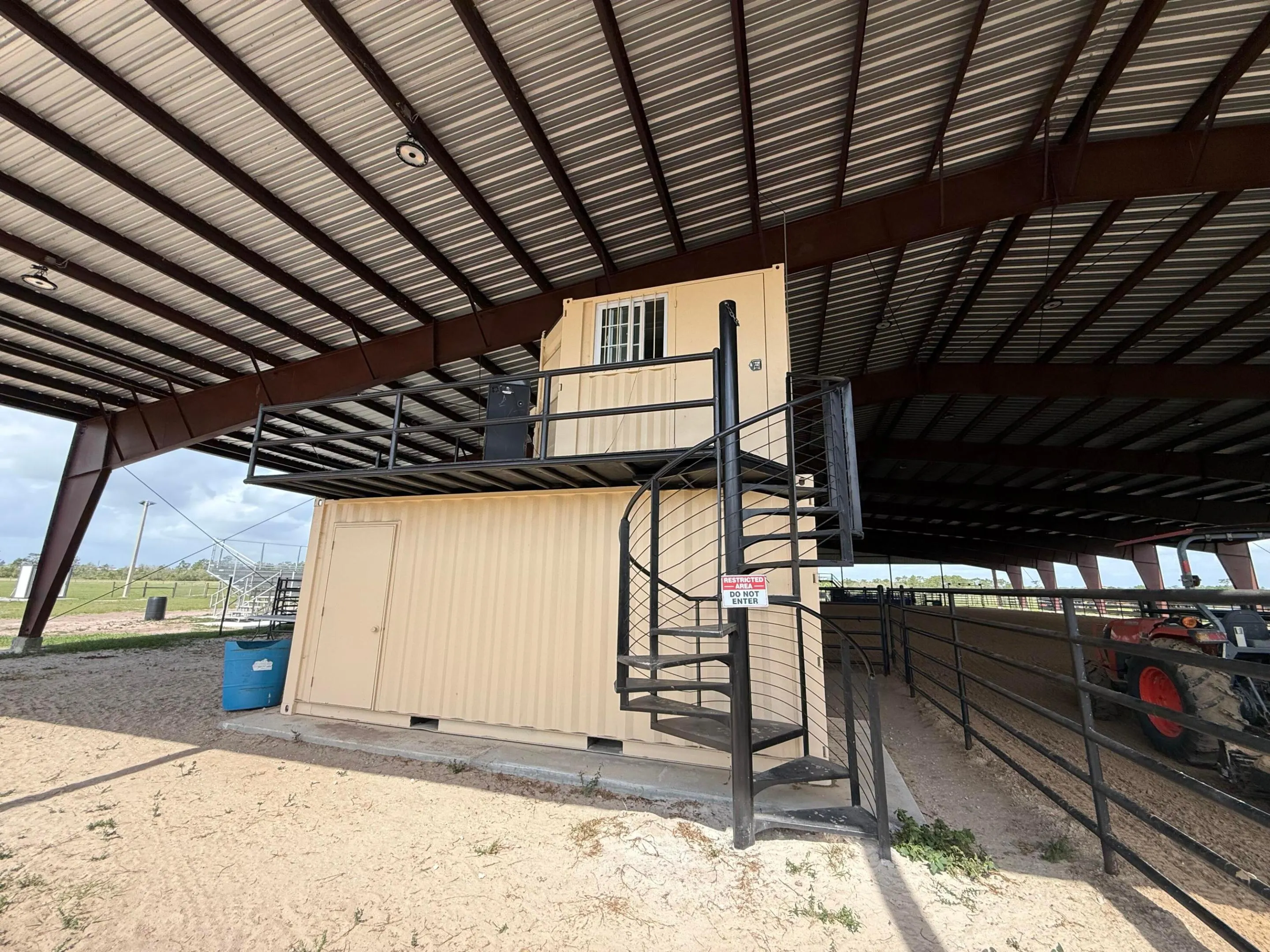 33700 Hwy 441