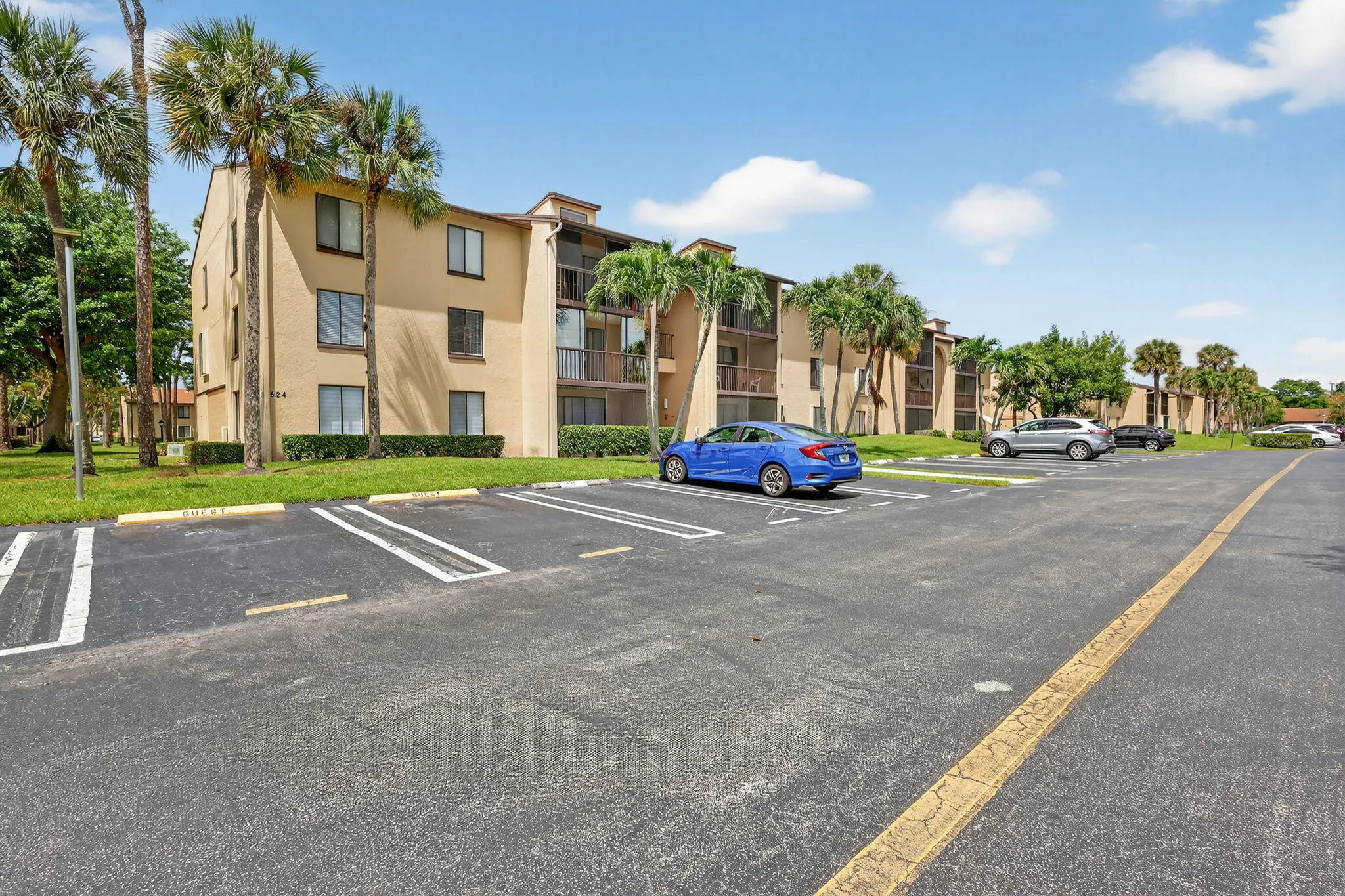 624 Sea Pine Way #B3
