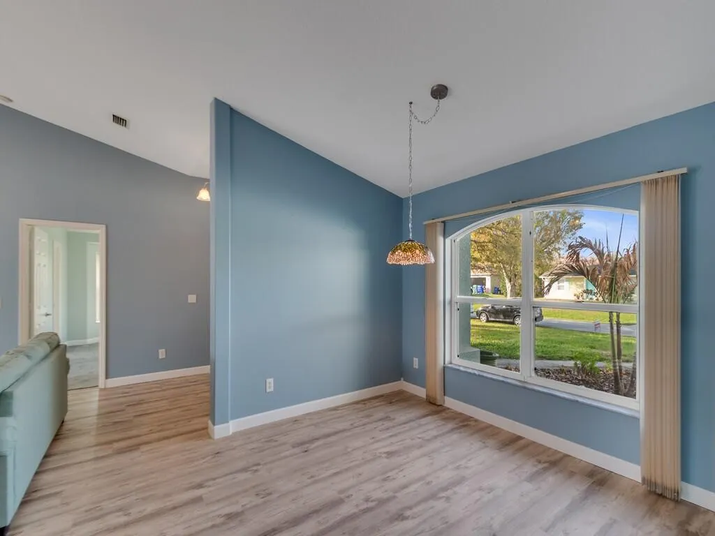 492 Biscayne Lane