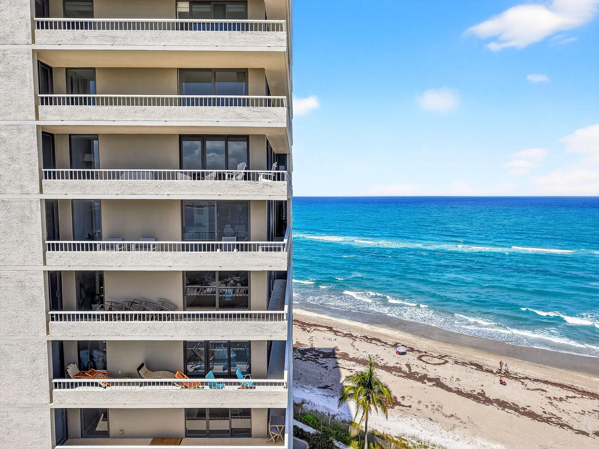 5540 N Ocean Drive #9b