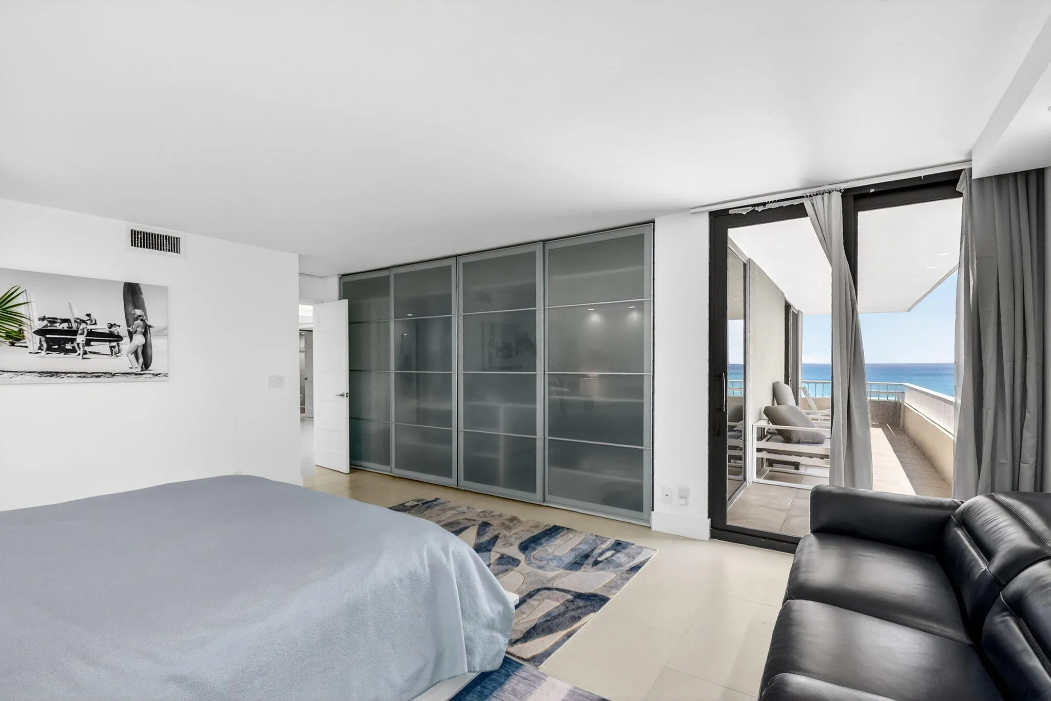 5540 N Ocean Drive #9b