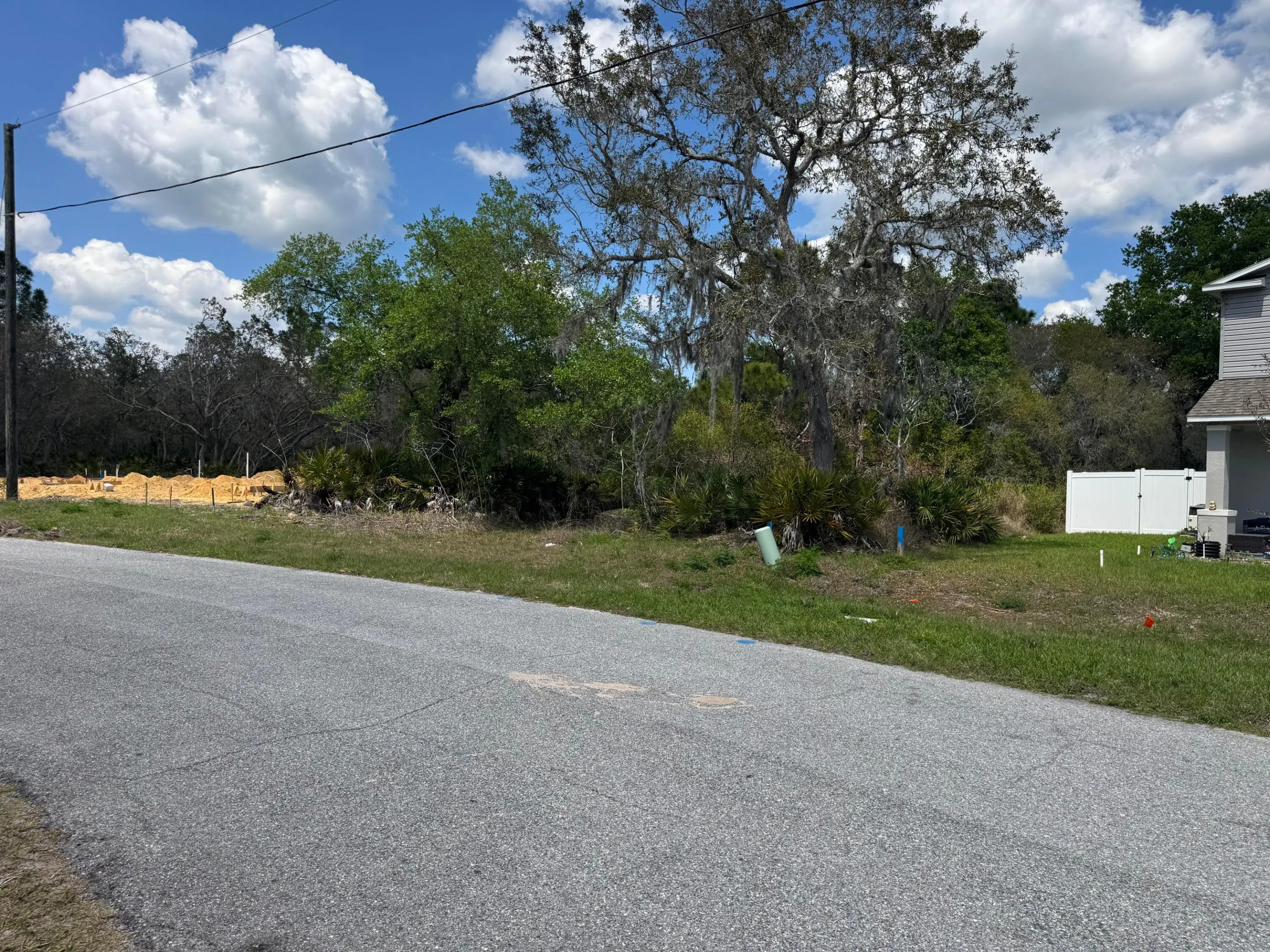 1625 Pickerel Court