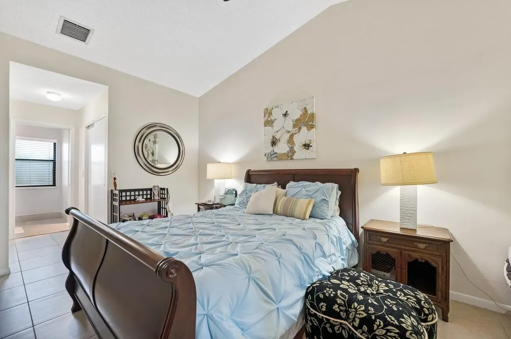1260 NW 24th Avenue