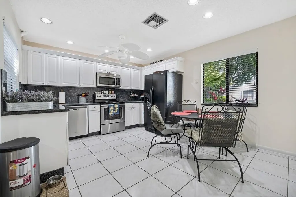 1260 NW 24th Avenue