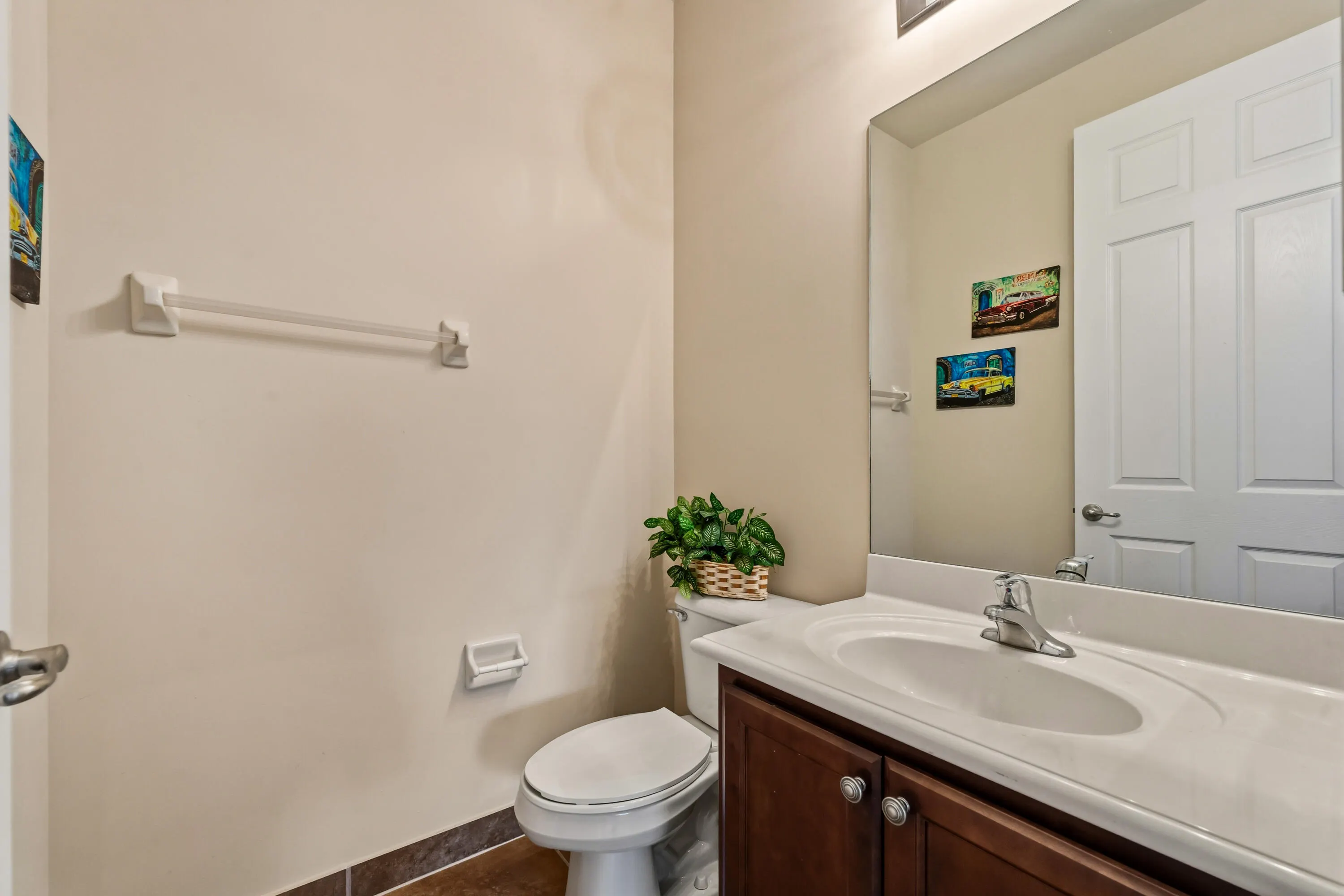 6513 Monterey Point #201