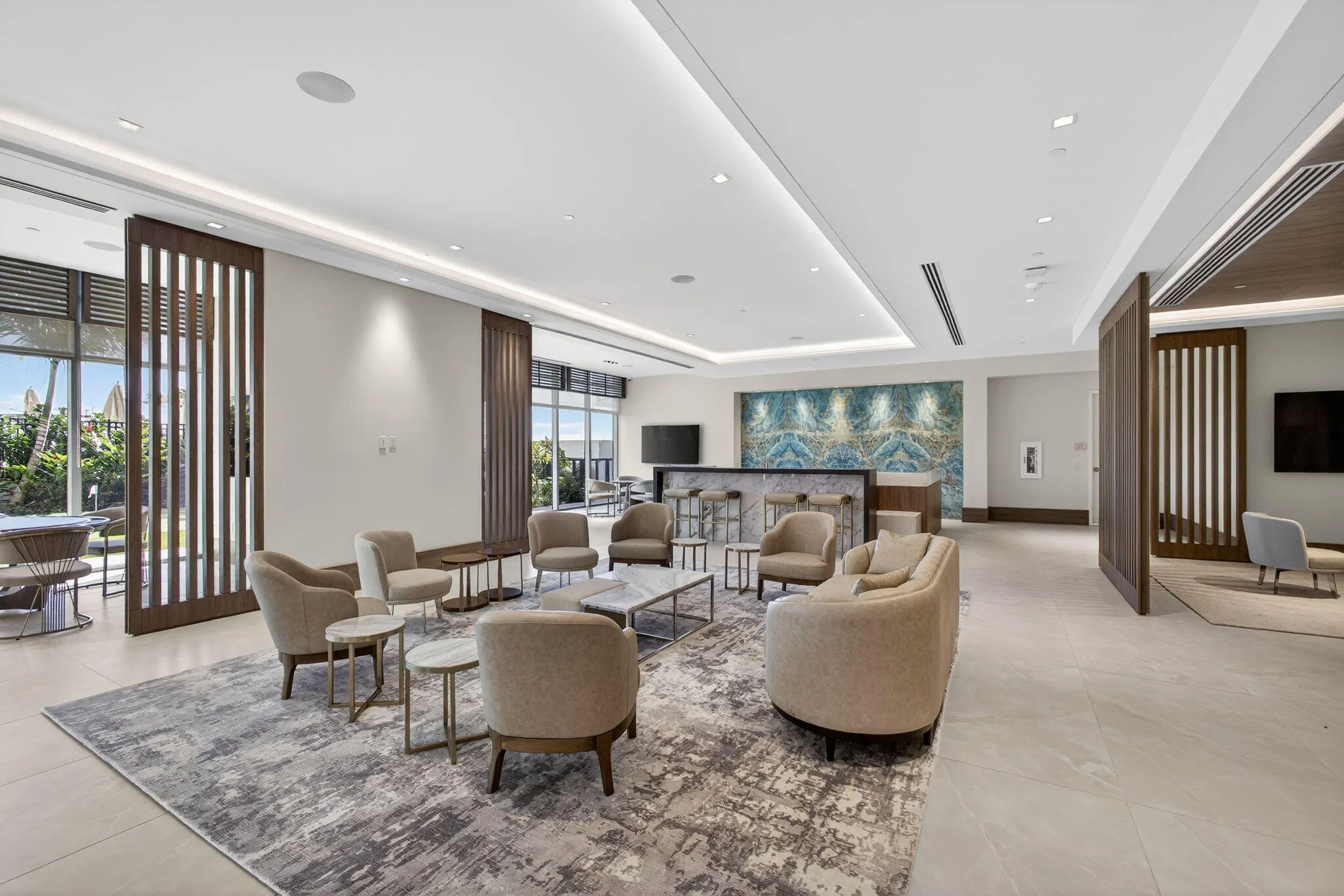 220 Lake Shore Drive #609