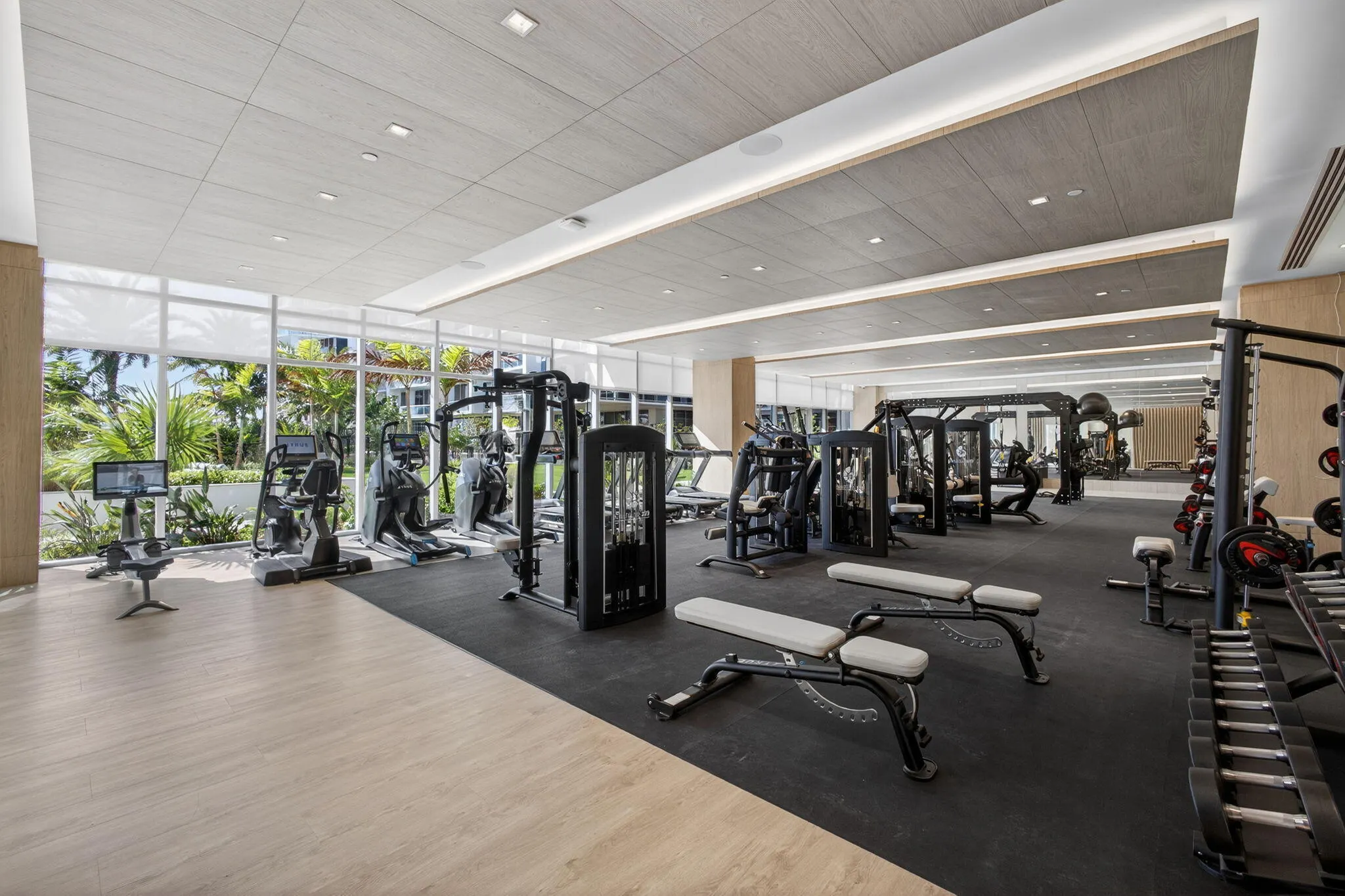 220 Lake Shore Drive #609