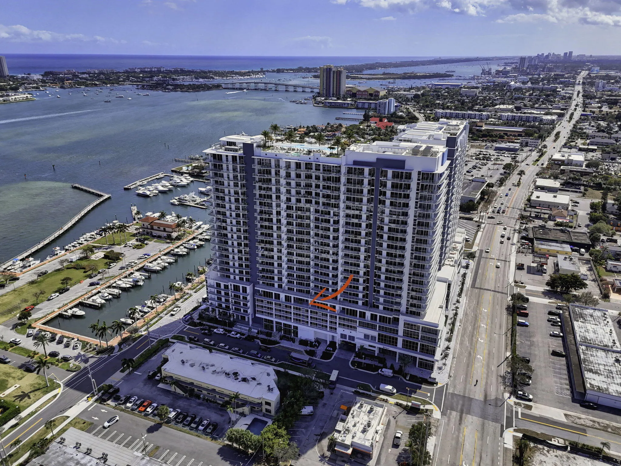 220 Lake Shore Drive #609