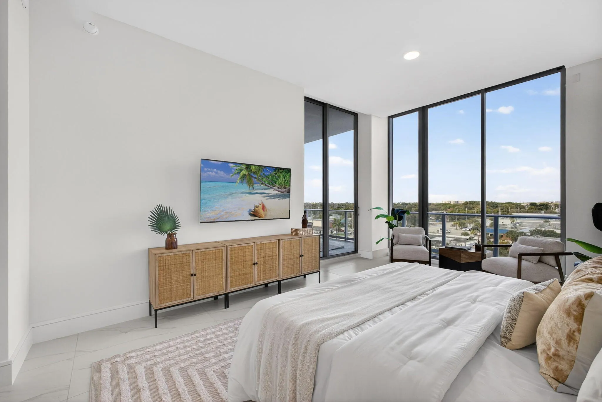 220 Lake Shore Drive #609