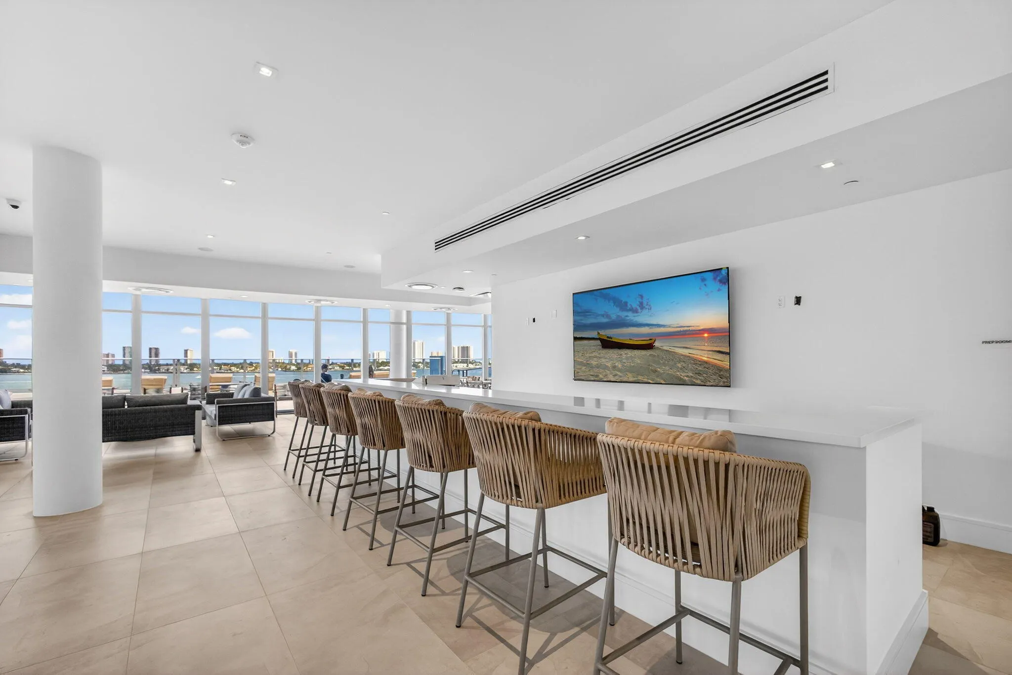 220 Lake Shore Drive #609