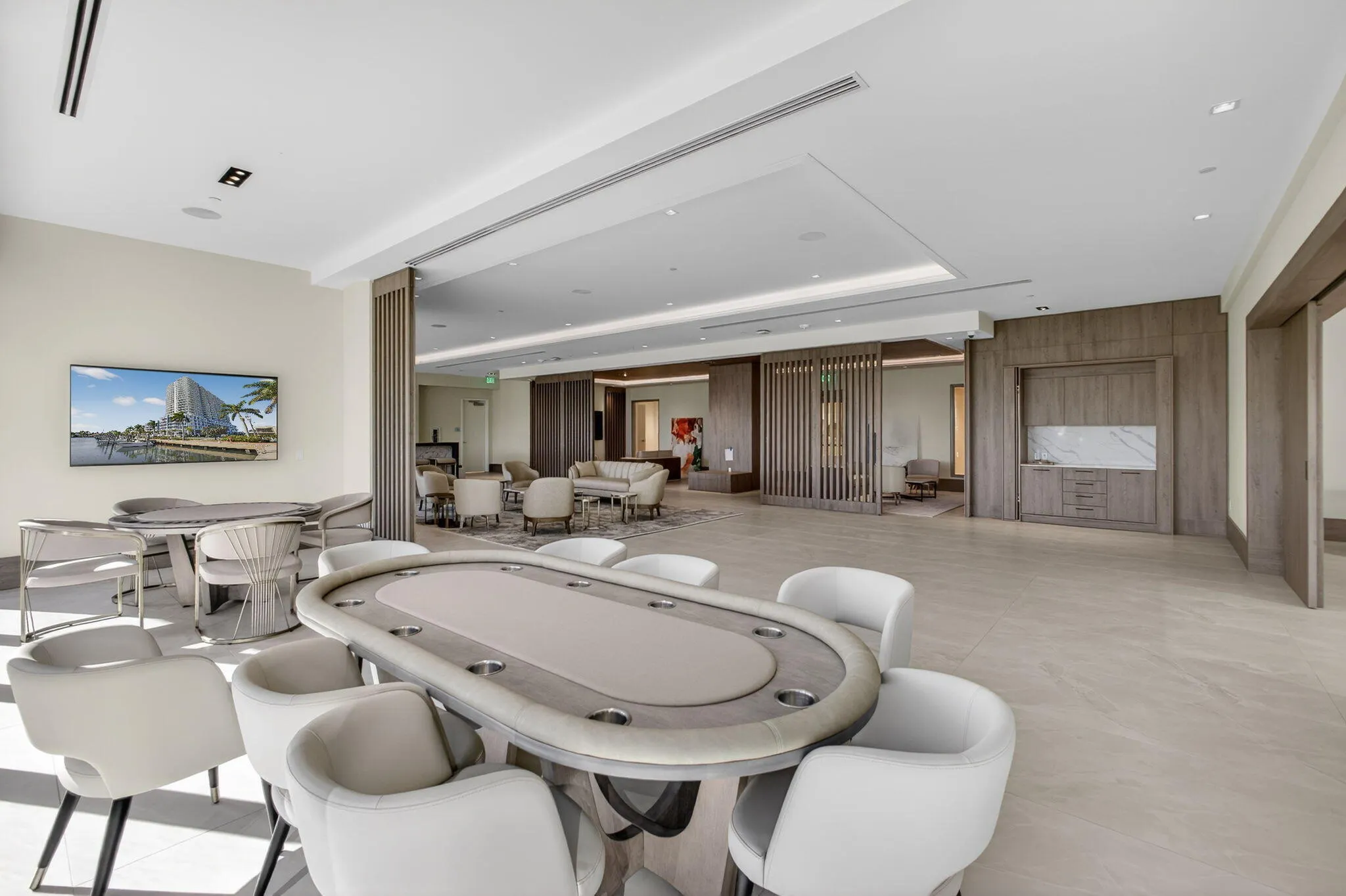 220 Lake Shore Drive #609