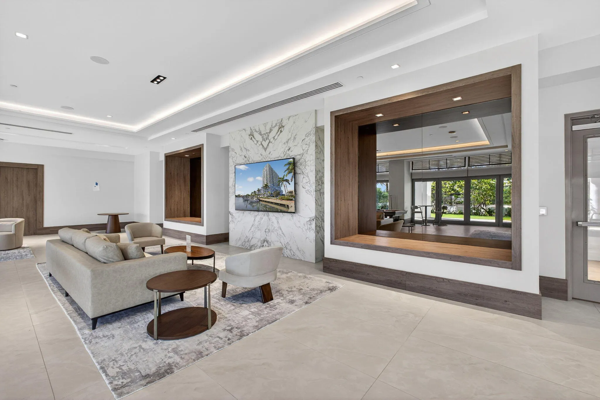 220 Lake Shore Drive #609
