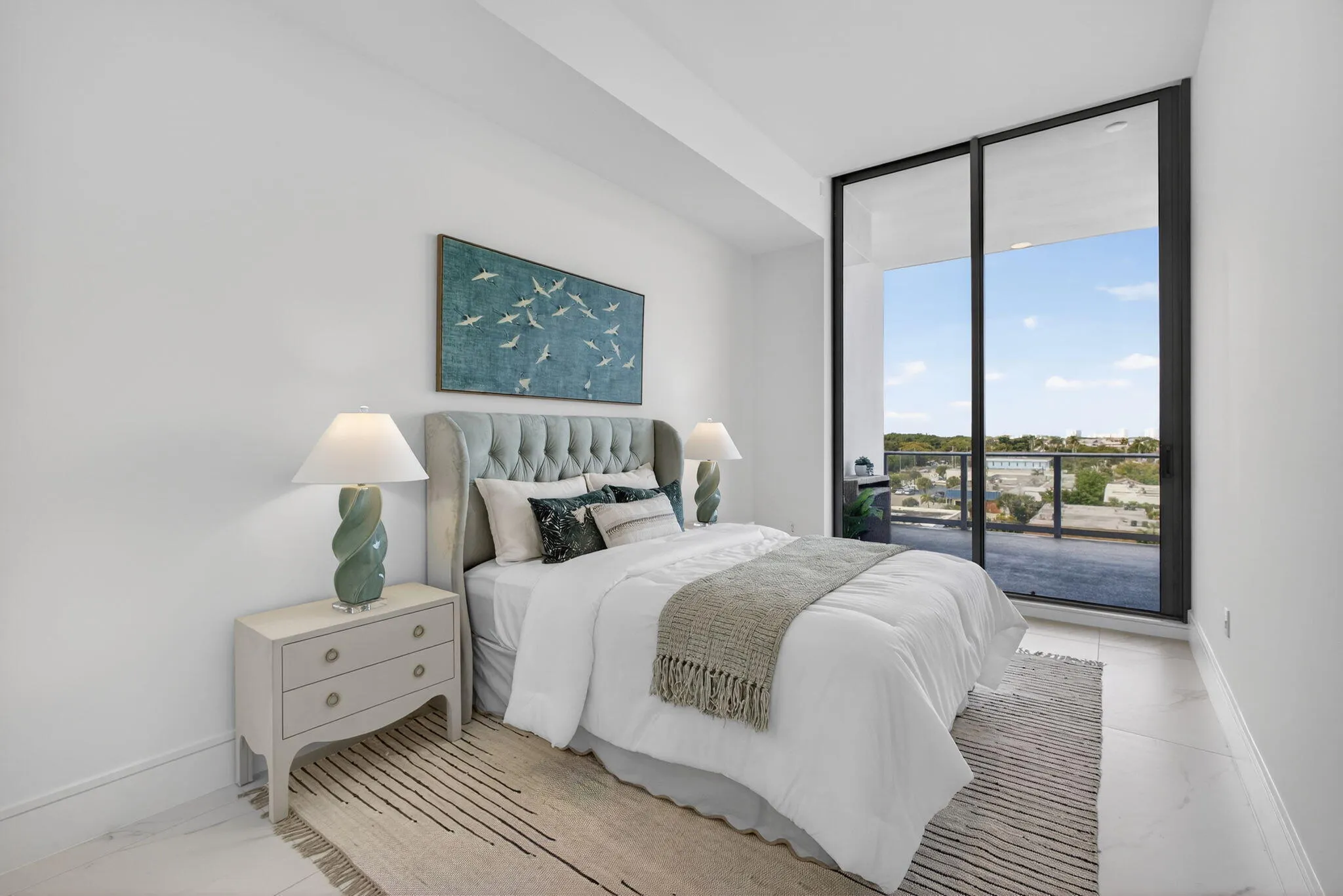 220 Lake Shore Drive #609