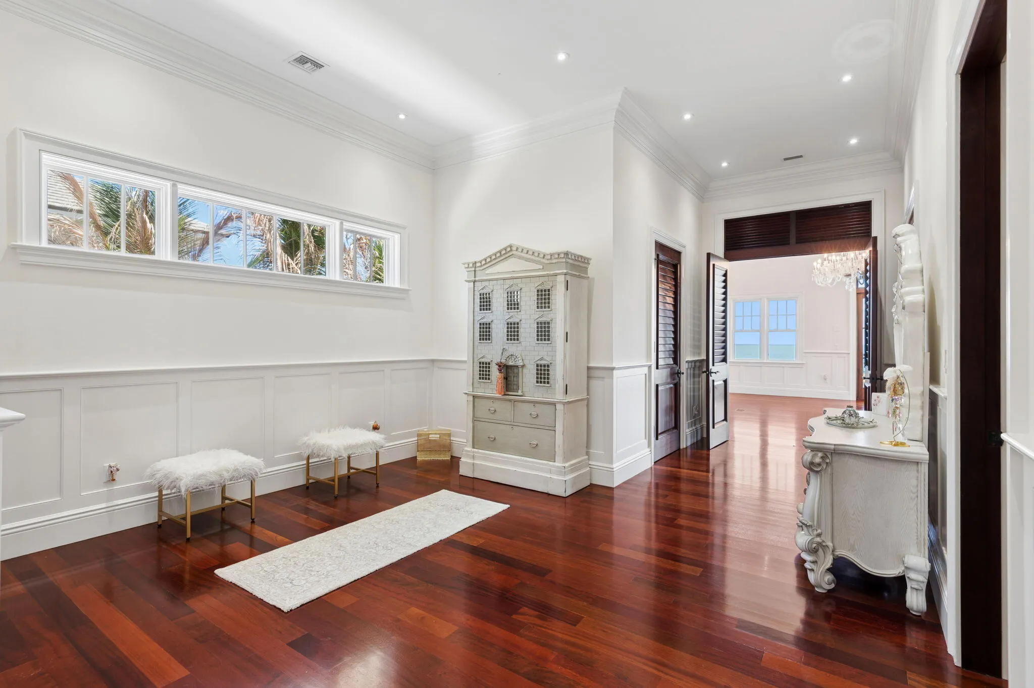 716 Reef Road