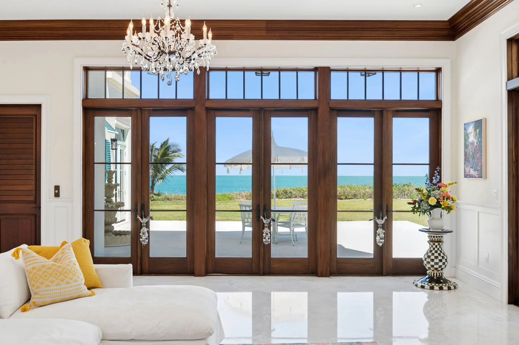 716 Reef Road