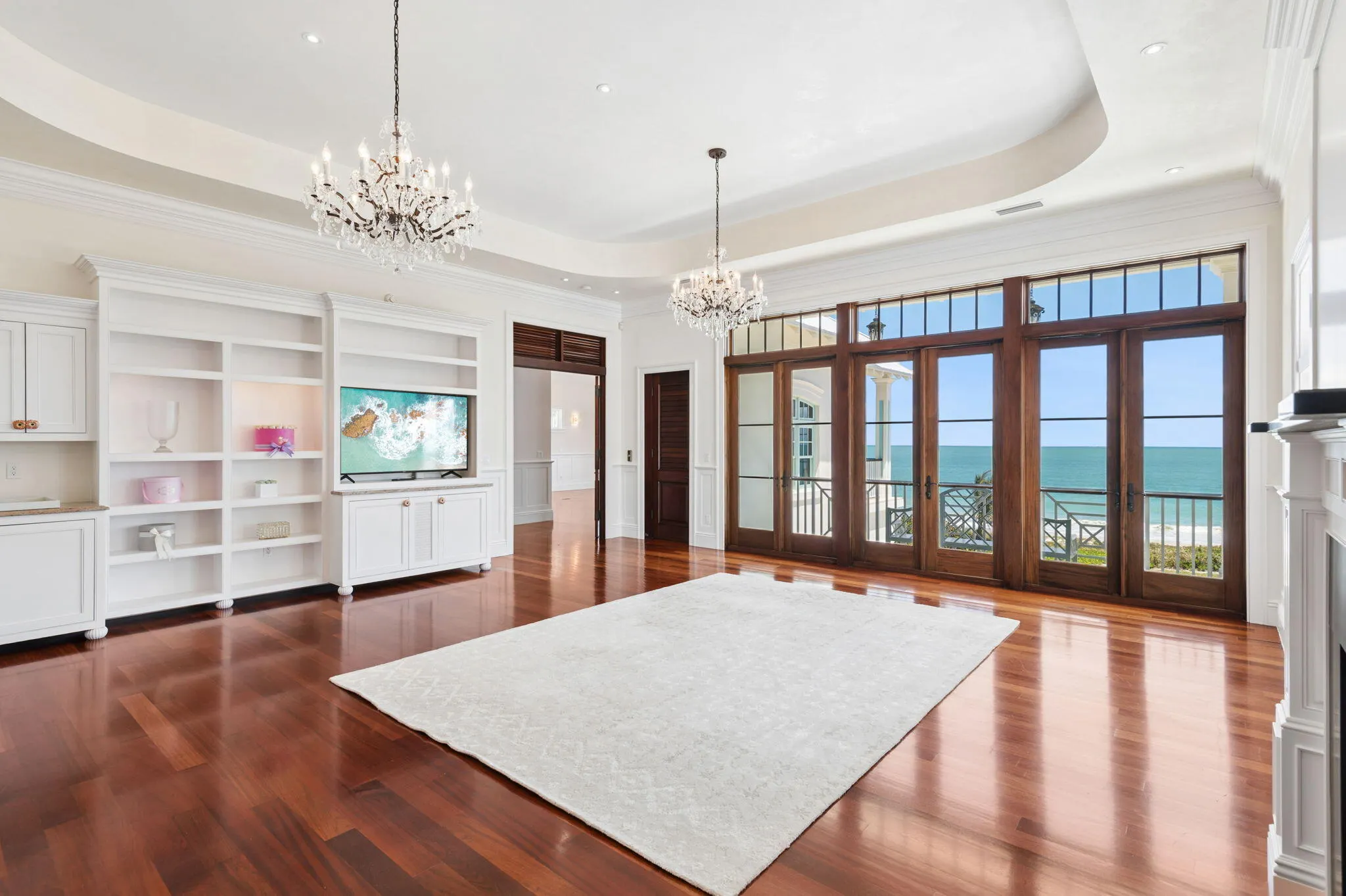 716 Reef Road