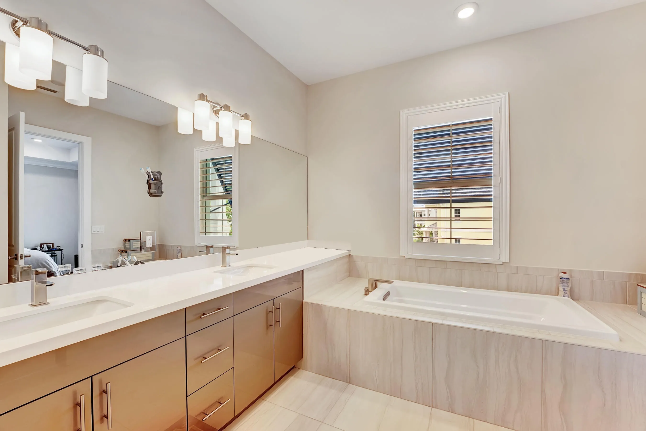1045 Harbor Villas Drive #5