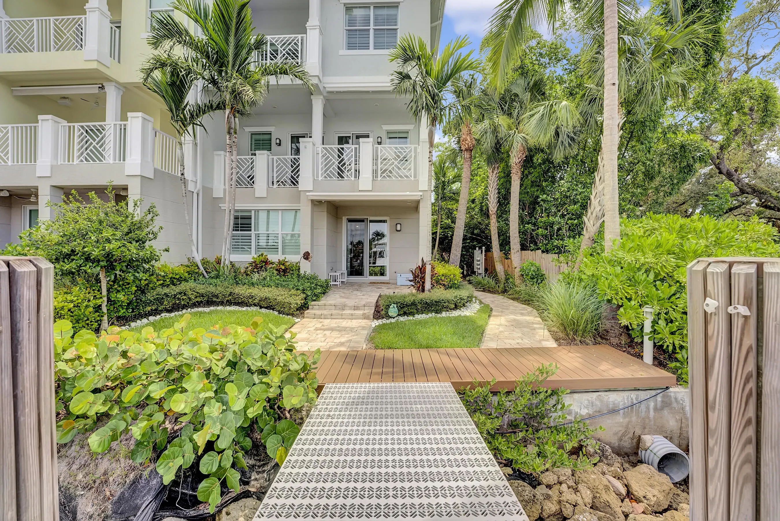 1045 Harbor Villas Drive #5